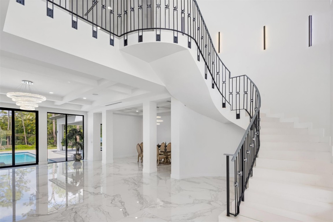 PINE TREE ESTATES - Residential