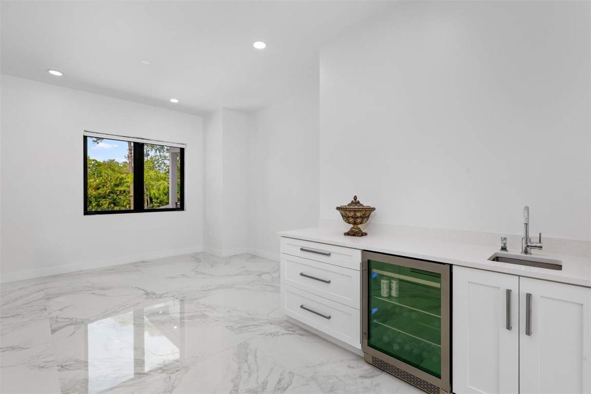 PINE TREE ESTATES - Residential