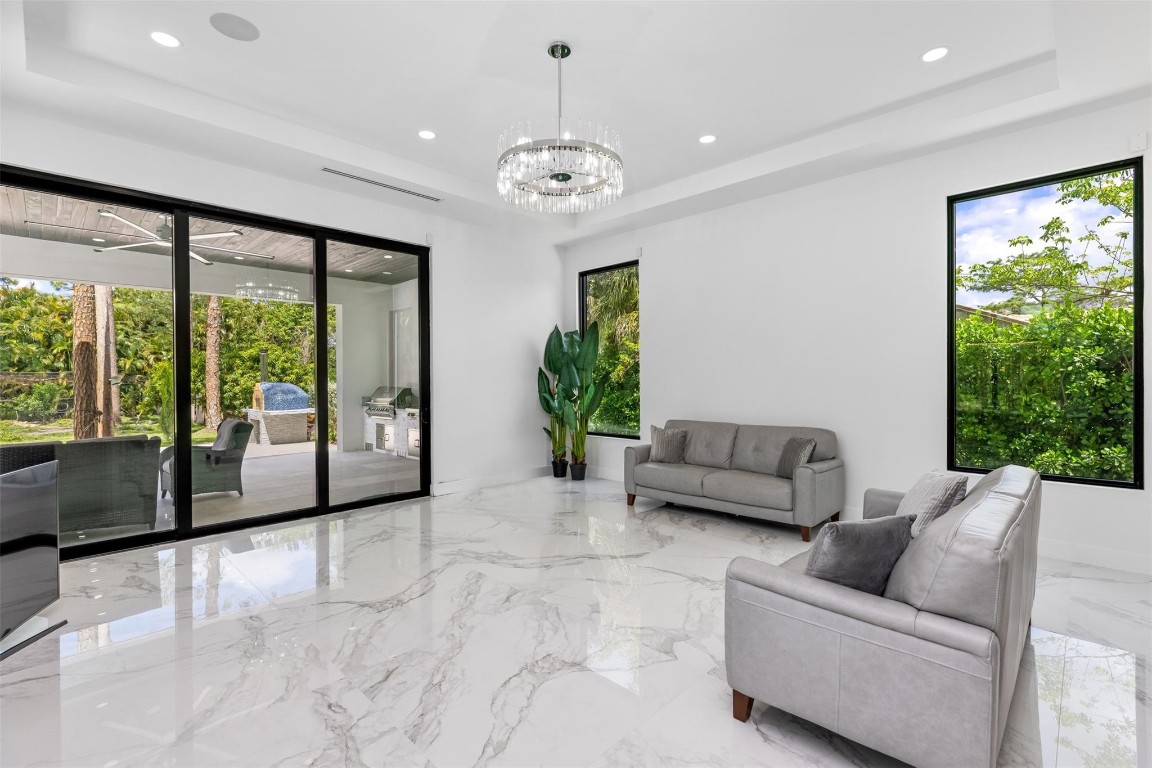 PINE TREE ESTATES - Residential