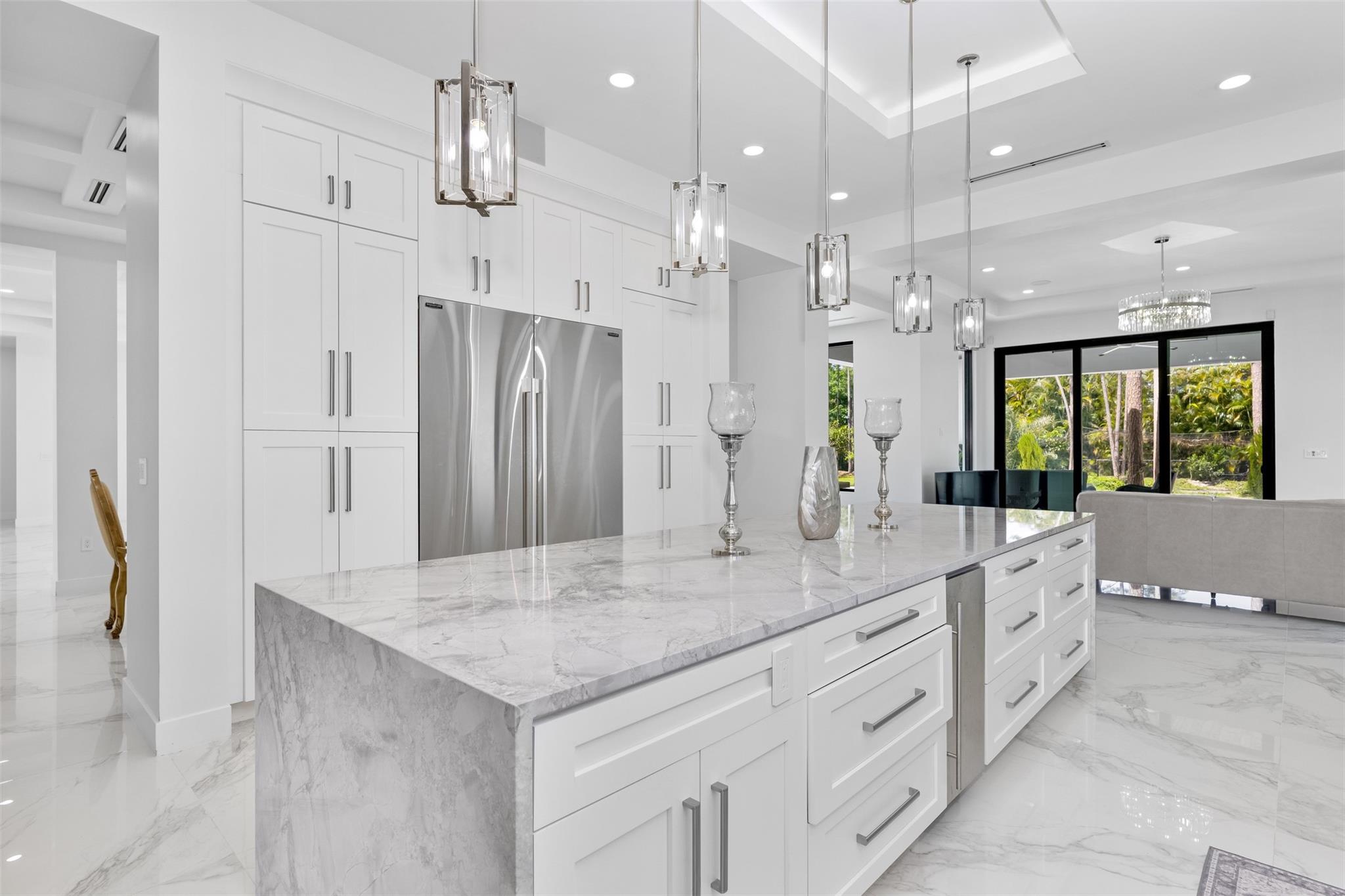 PINE TREE ESTATES - Residential