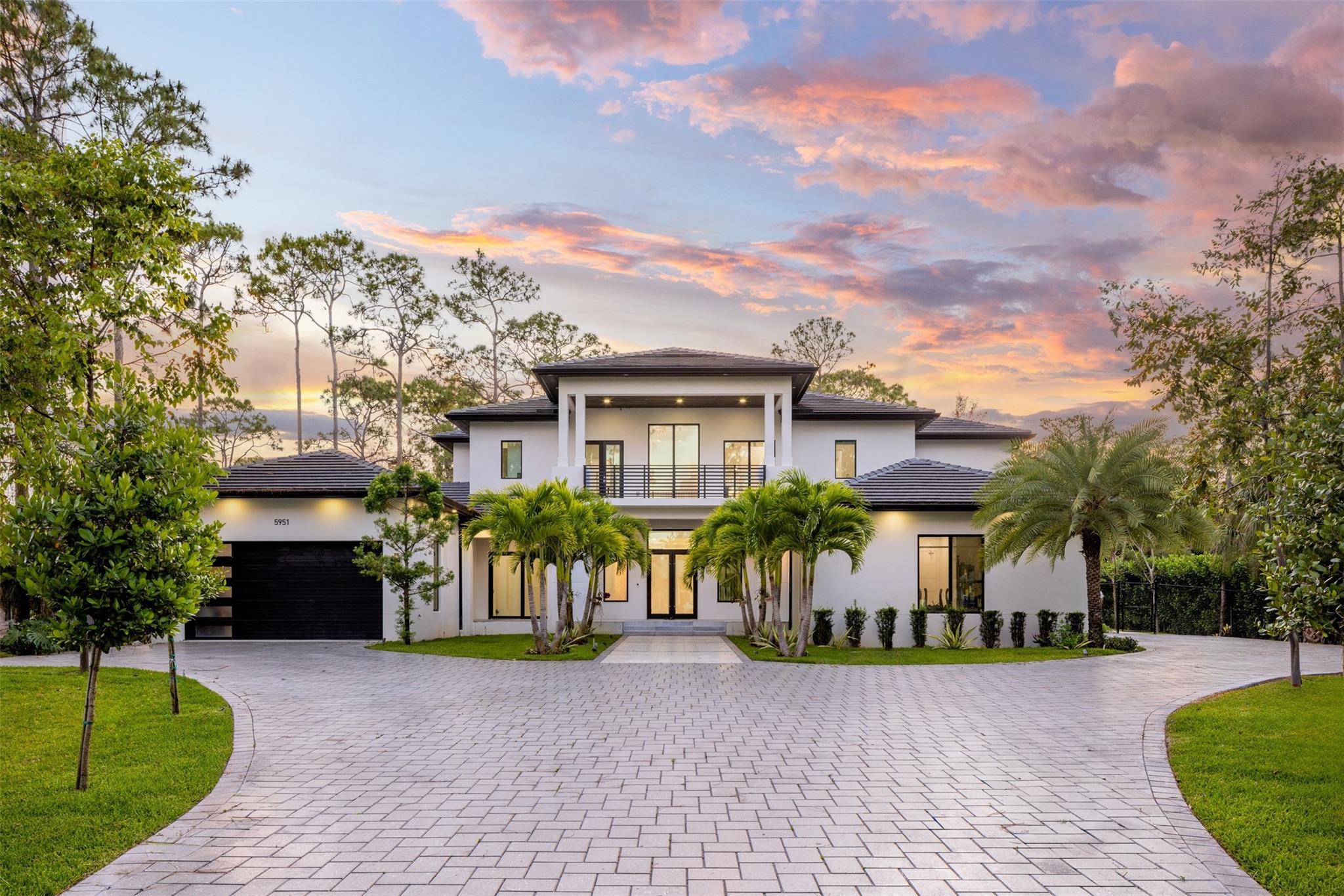 PINE TREE ESTATES - Residential