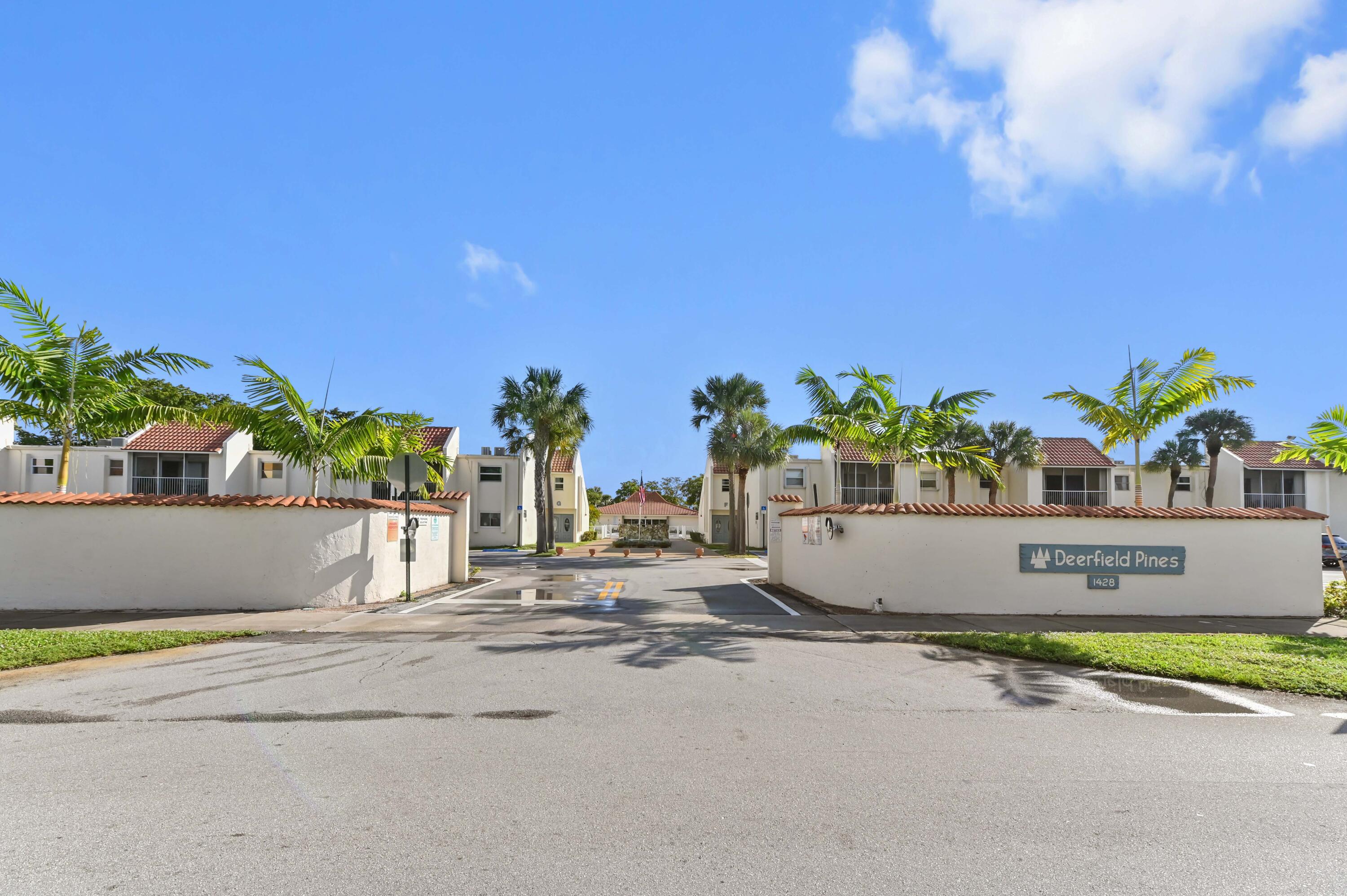 1428 SE 4th Avenue 215, Deerfield Beach FL 33441
