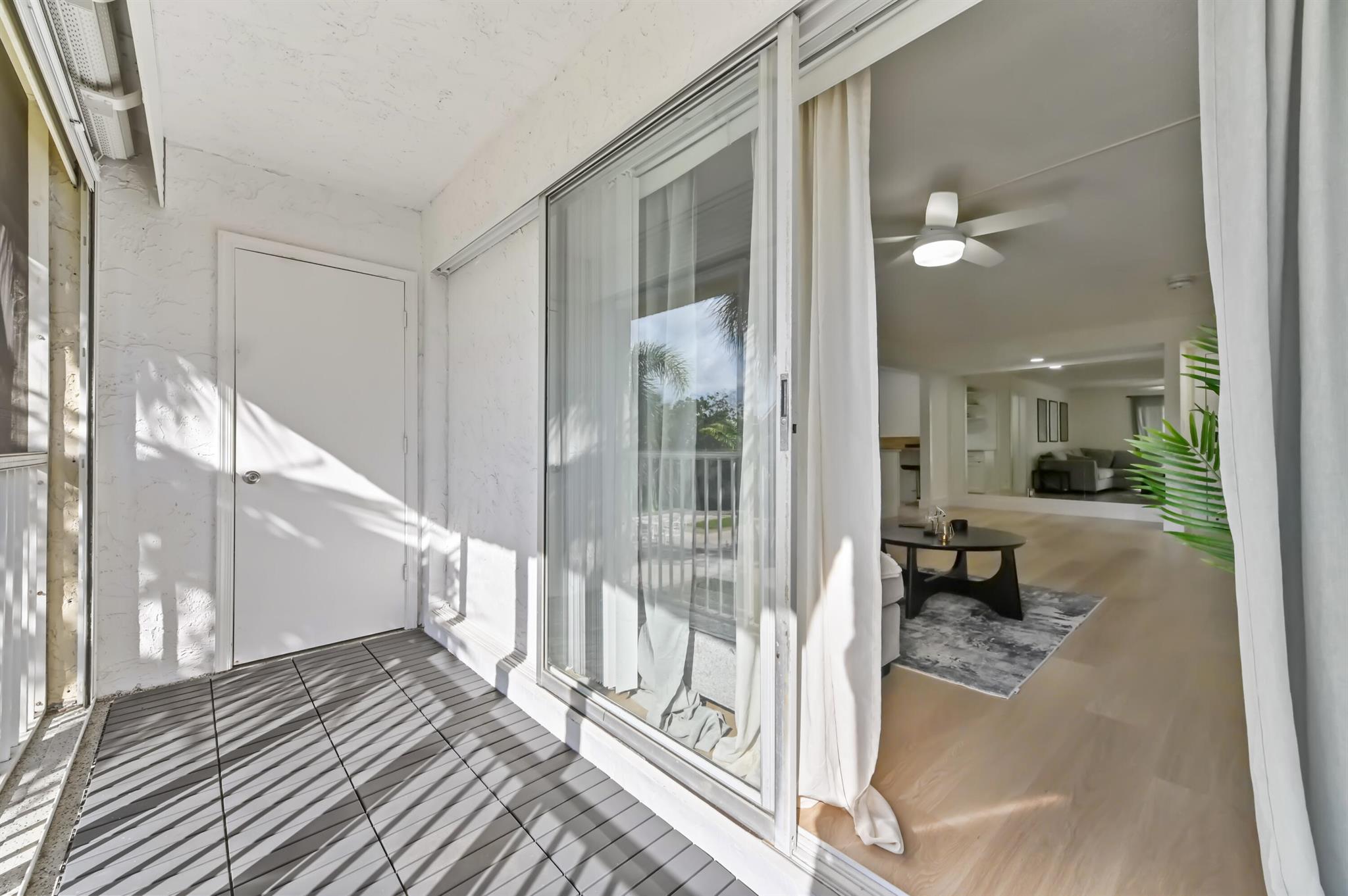 Deerfield Pines Condomini - Residential