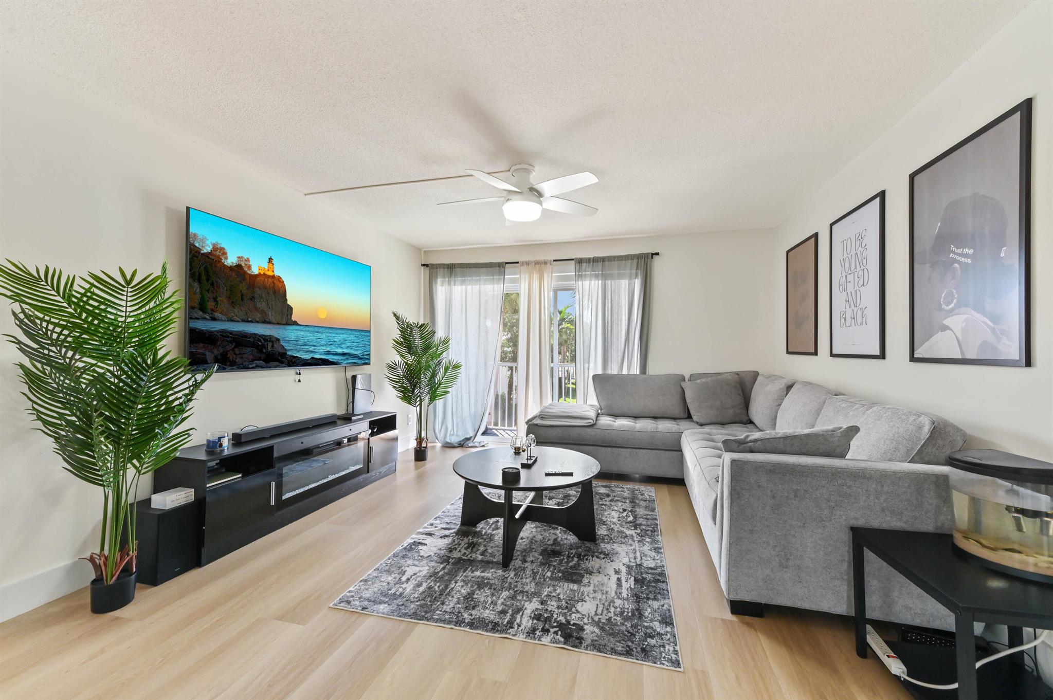 Deerfield Pines Condomini - Residential