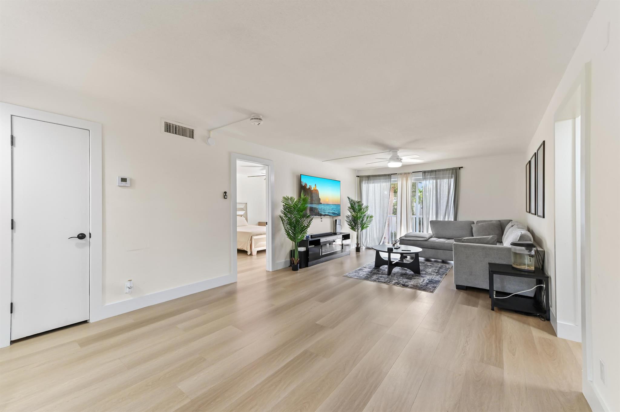 Deerfield Pines Condomini - Residential