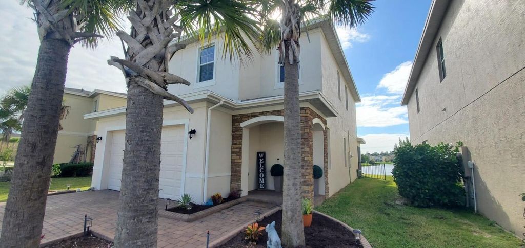 Photo of 1844 NW Cataluna Circle, Port Saint Lucie, FL 34986 (MLS # R11039056)