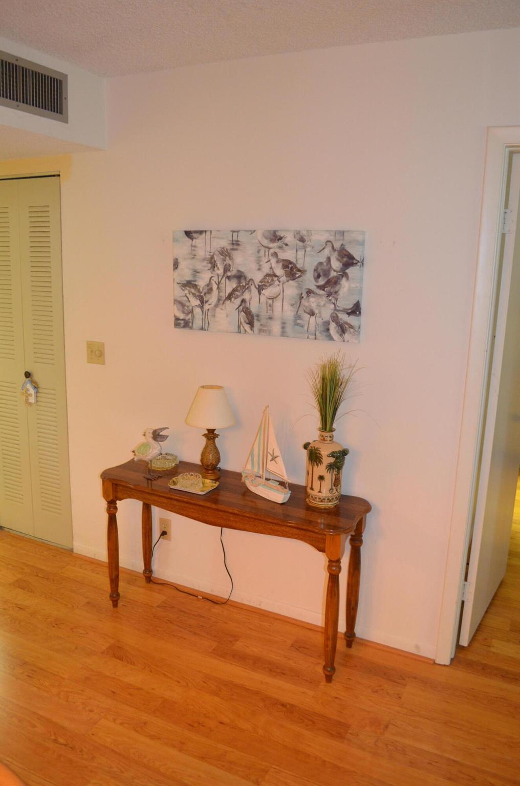 5310 Las Verdes Circle 316