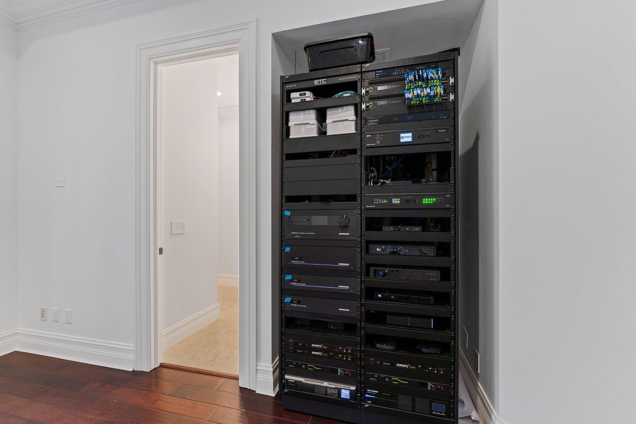 INTRACOASTAL PARK - Residential