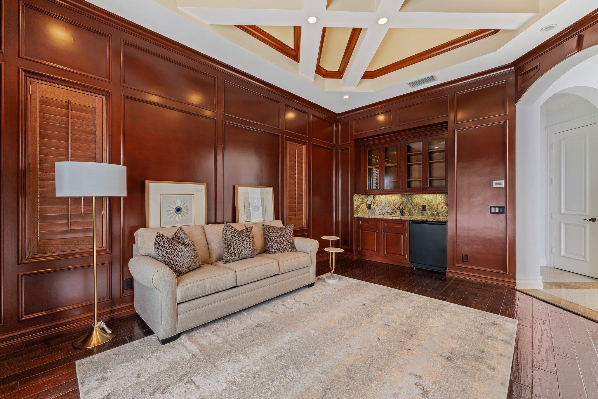 INTRACOASTAL PARK - Residential