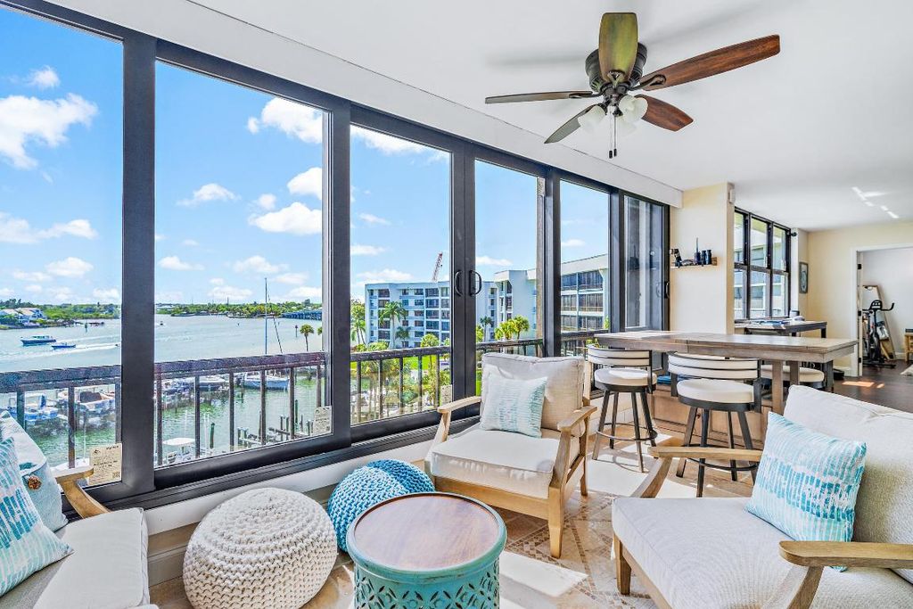 Photo of 1648 Jupiter Cove 514b Drive #514b, Jupiter, FL 33469 (MLS # R11072961)