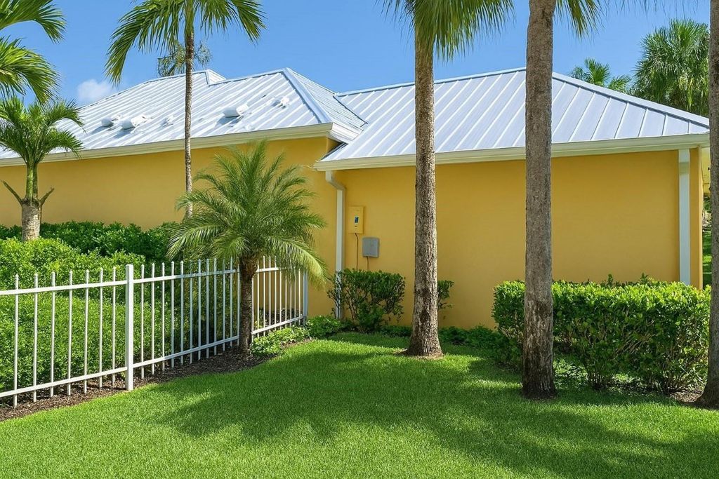 Photo of 2922 SW Brighton Way, Palm City, FL 34990 (MLS # F10484828)