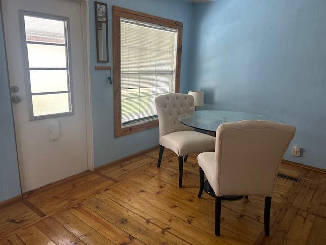 Spanish Lakes Riverfront - Residential