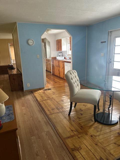 Spanish Lakes Riverfront - Residential