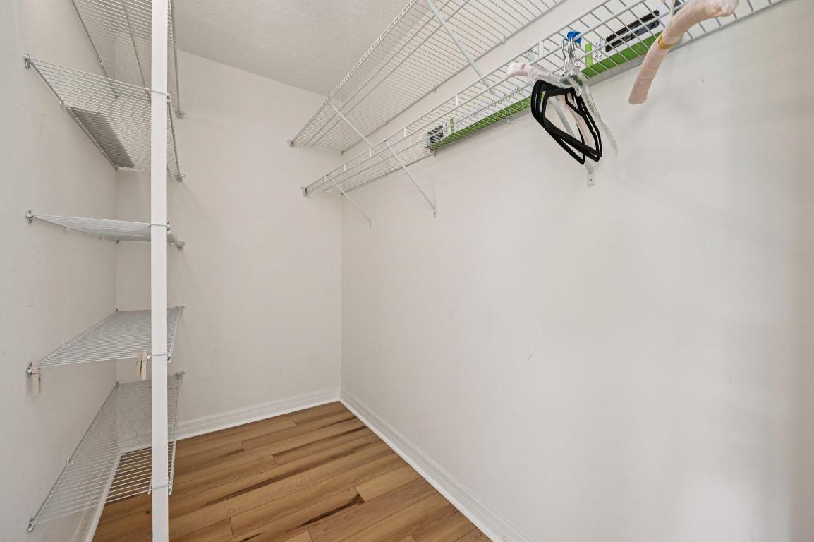 BEACON 21 CONDO - Residential