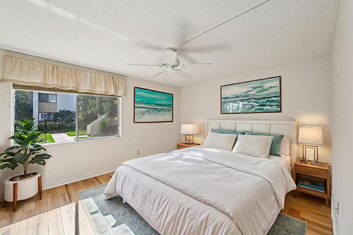 BEACON 21 CONDO - Residential