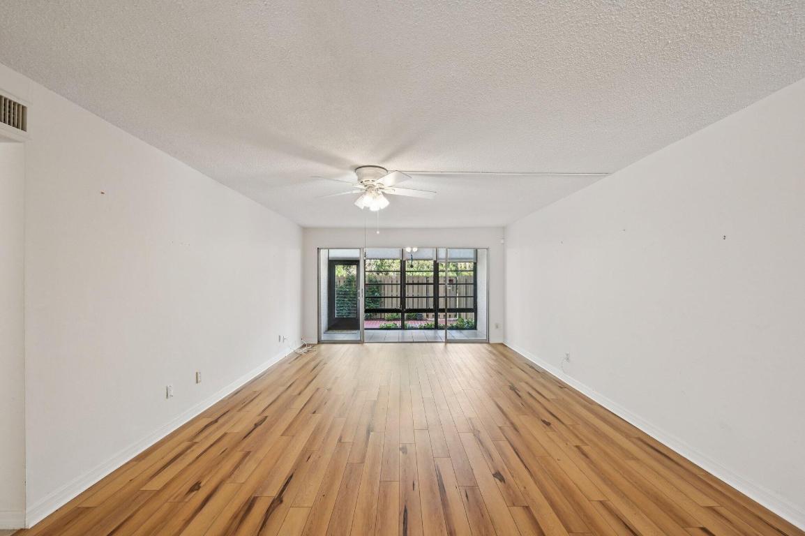 BEACON 21 CONDO - Residential