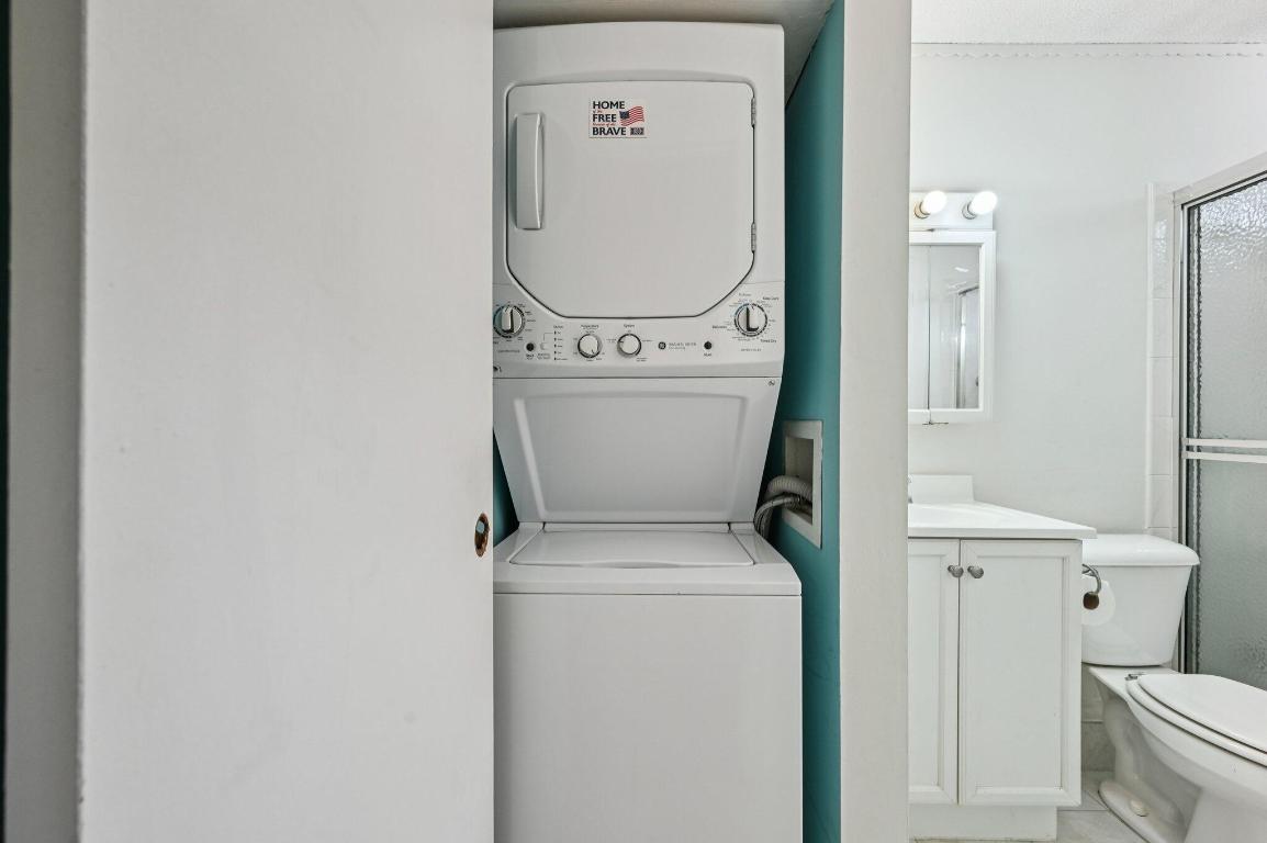 BEACON 21 CONDO - Residential