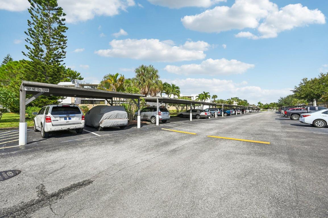 BEACON 21 CONDO - Residential