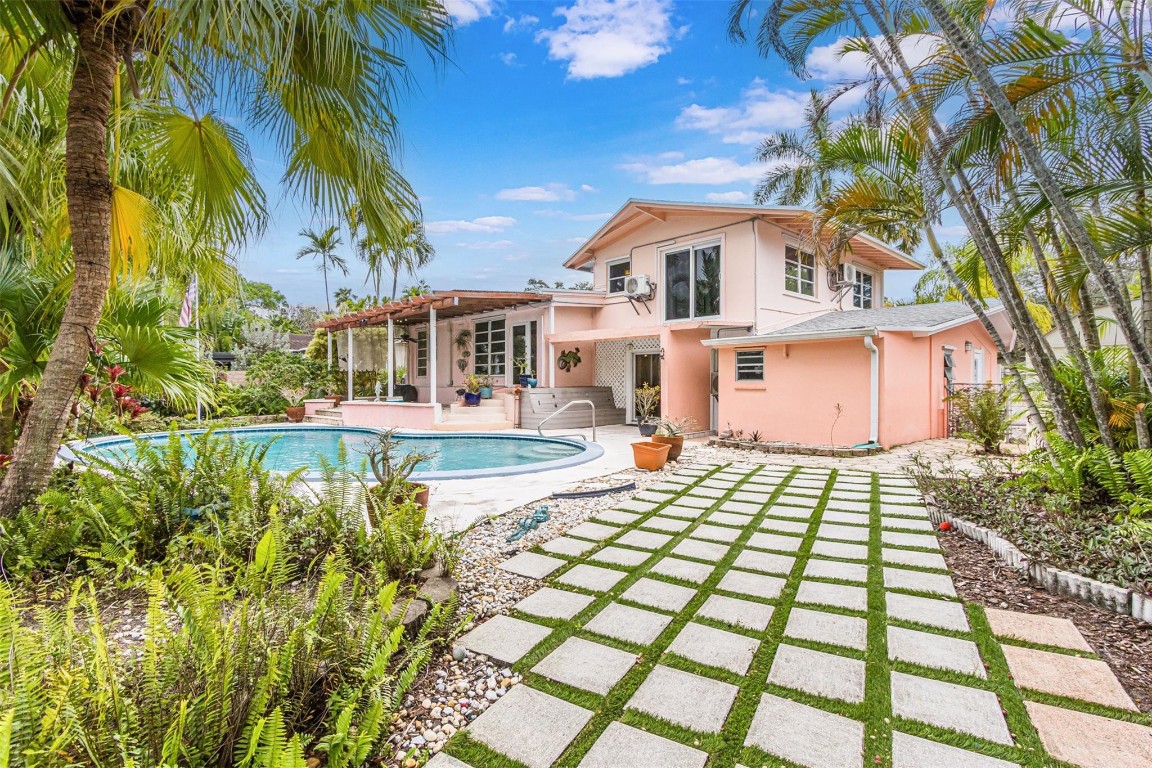 Riverside Park - Residential