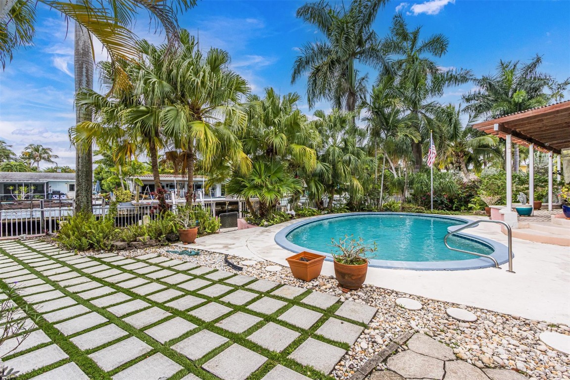 Riverside Park - Residential