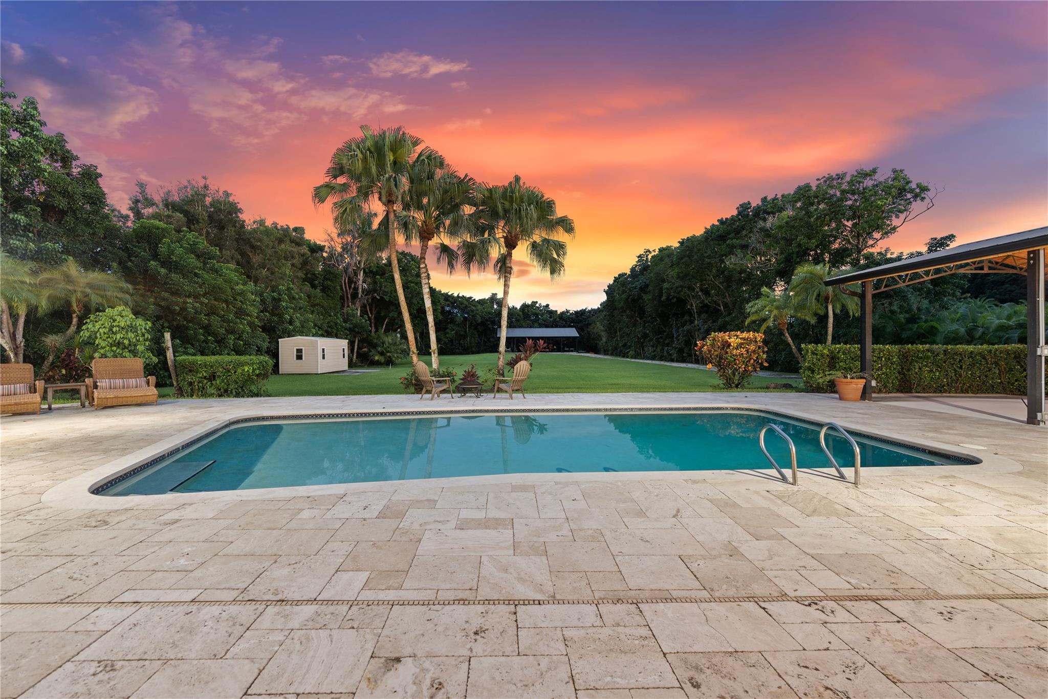 SUNSHINE RANCHES - Residential