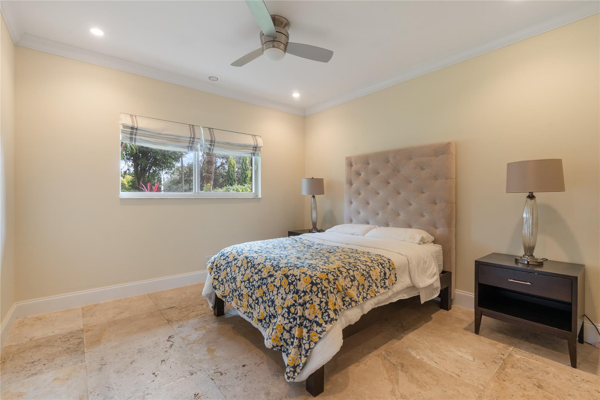 SUNSHINE RANCHES - Residential