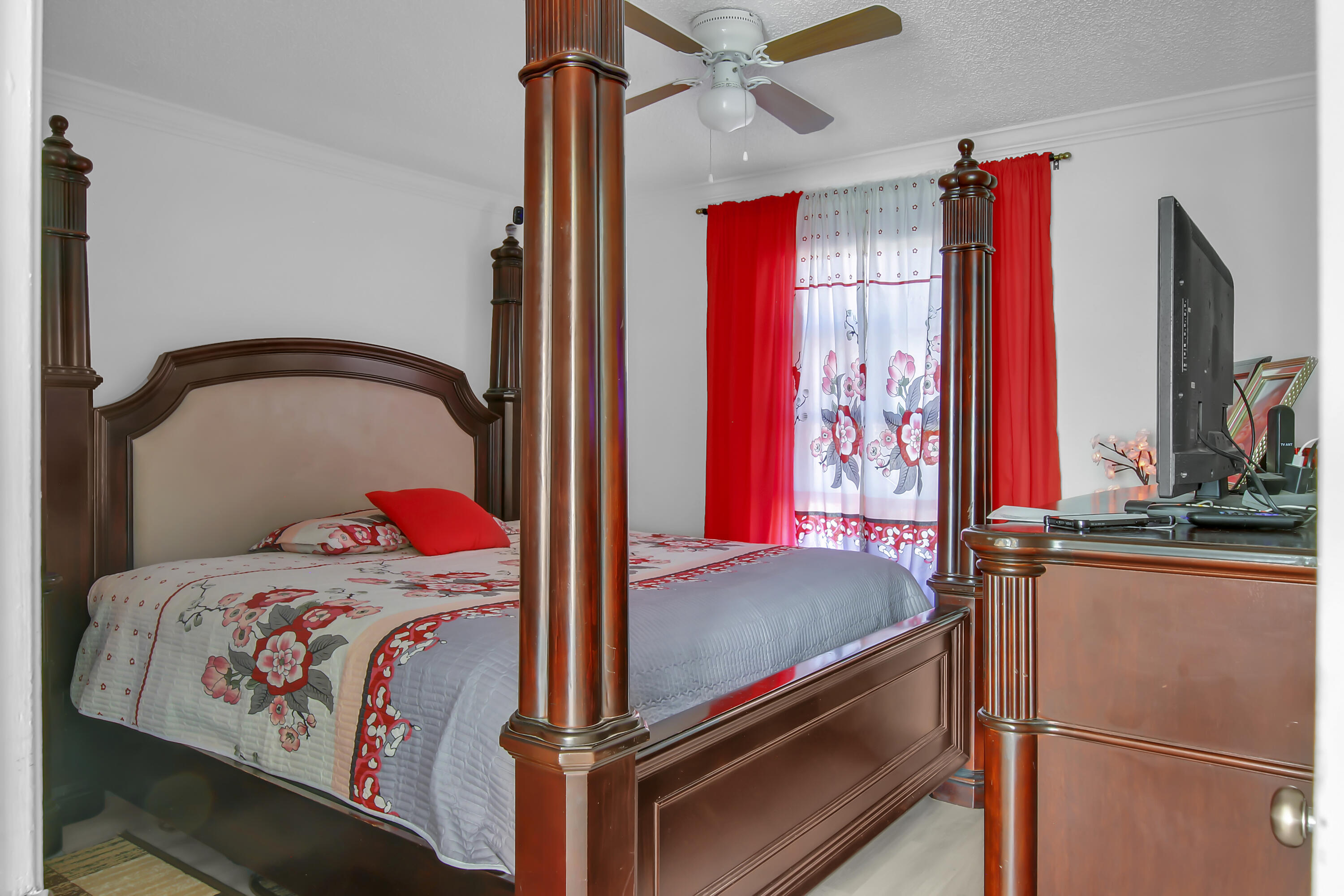 PALM BEACH LAKES S TR X - Residential