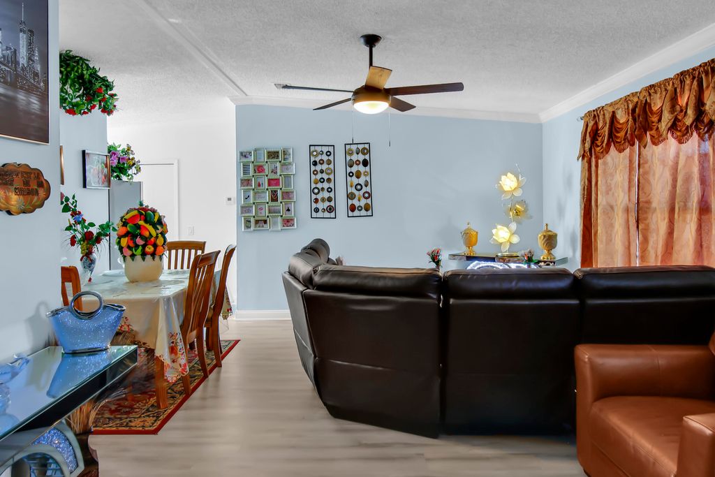 Photo of 300 Elaine Circle E, West Palm Beach, FL 33409 (MLS # R11162024)