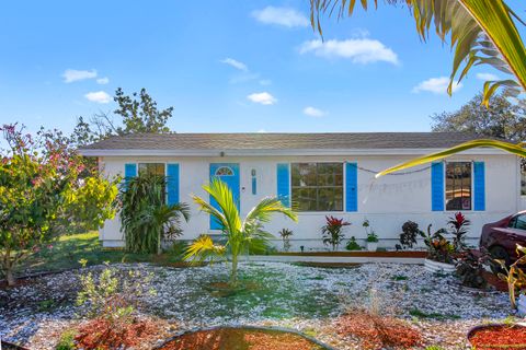 300 Elaine Circle E West Palm Beach FL 33409