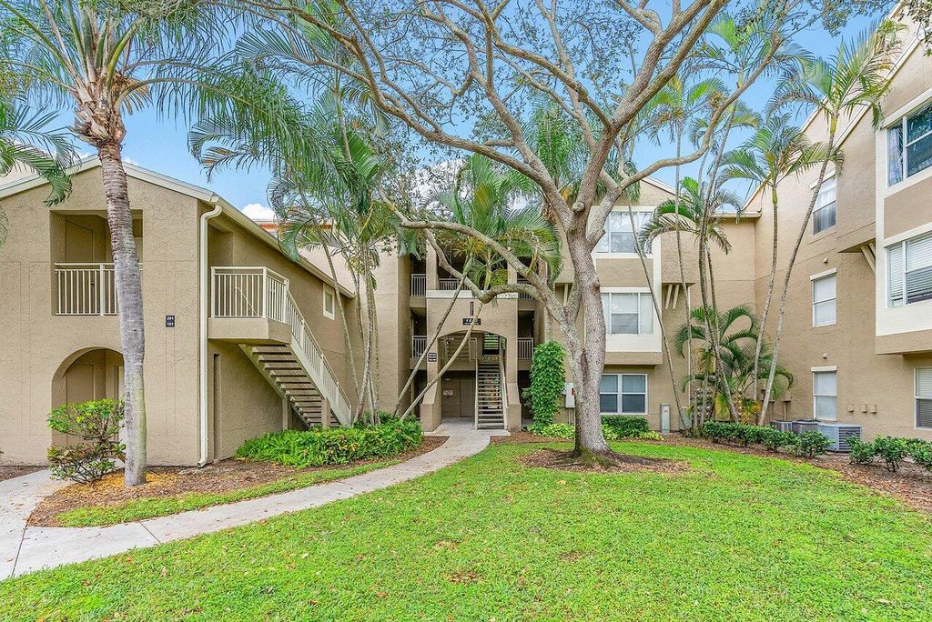 Photo of 1885 Palm Cove Boulevard #10-103, Delray Beach, FL 33445 (MLS # R10946976)