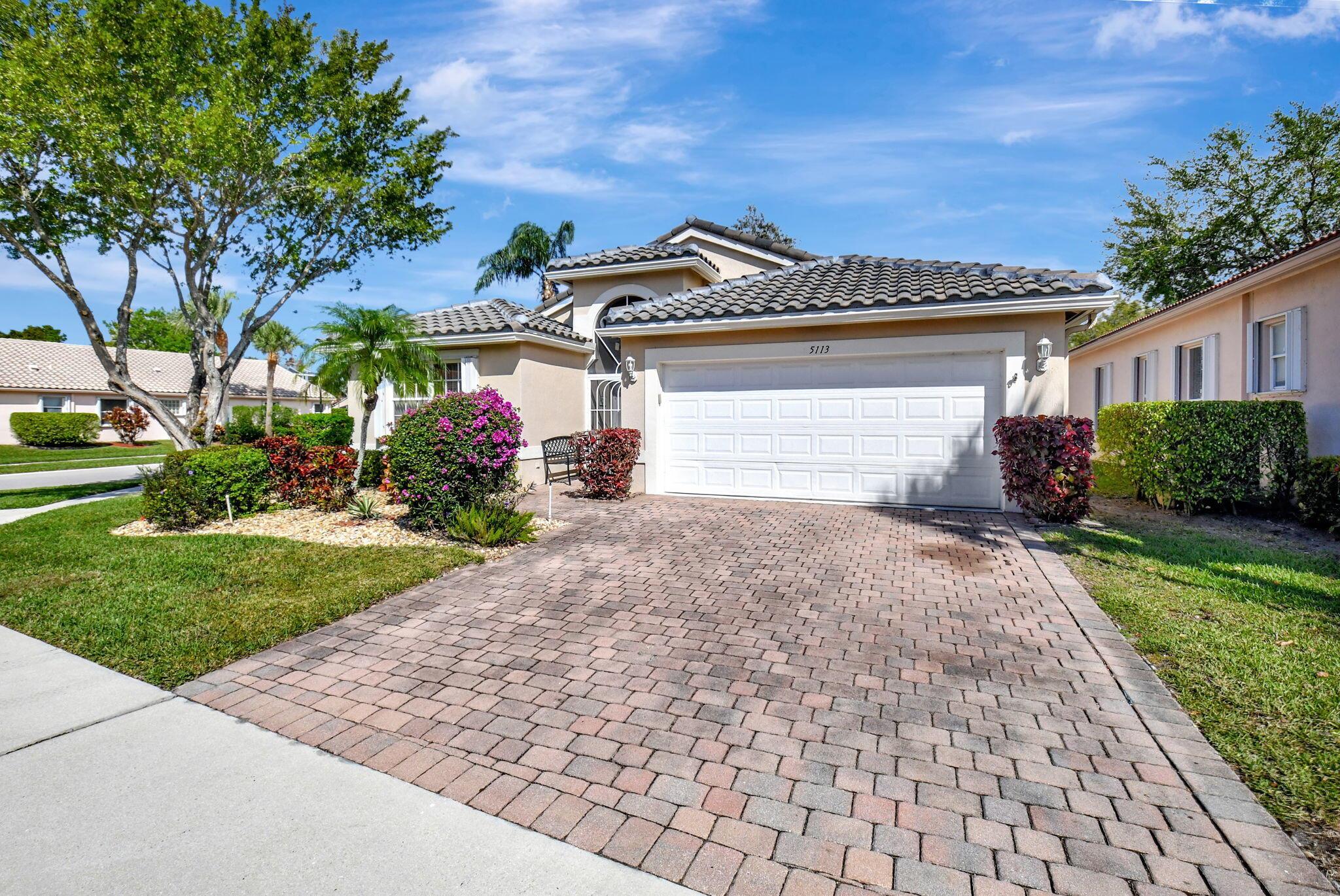 5113 Glenville Drive