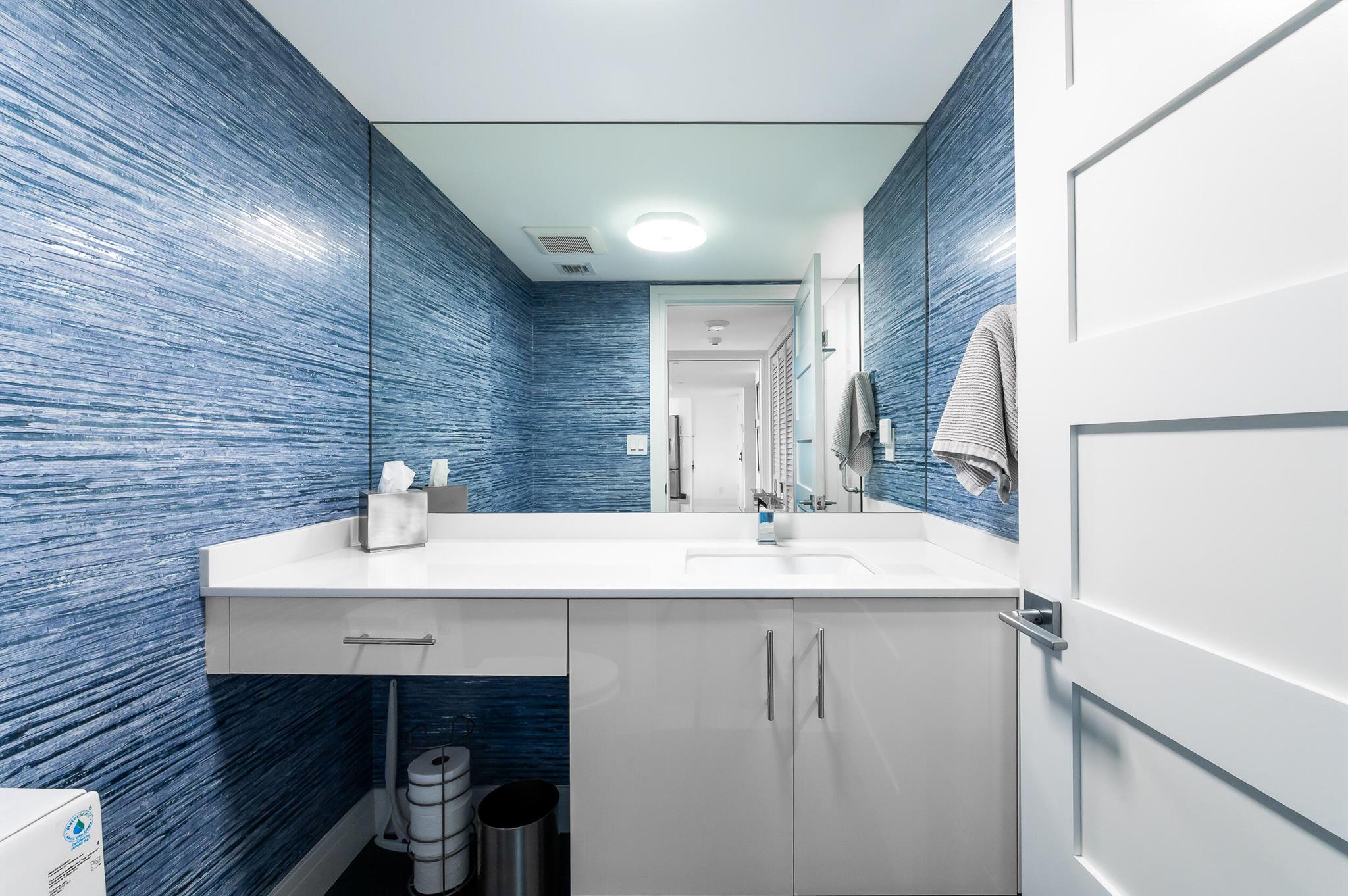 Mizner Court - Residential