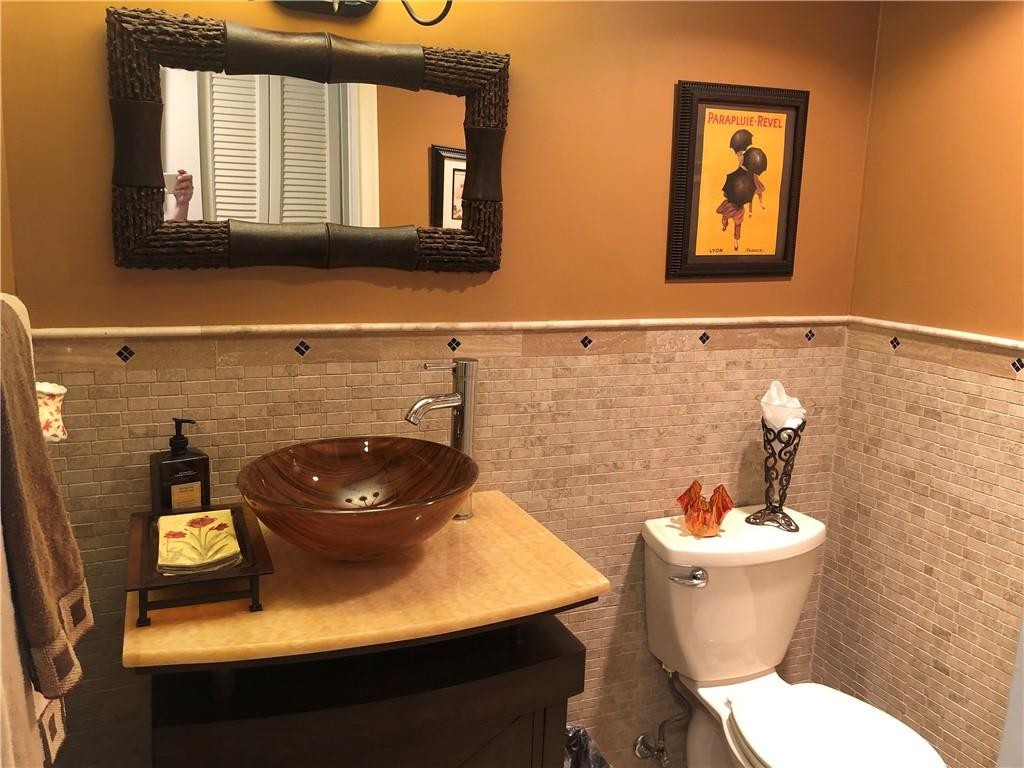 WYNMOOR VILLAGE - Residential