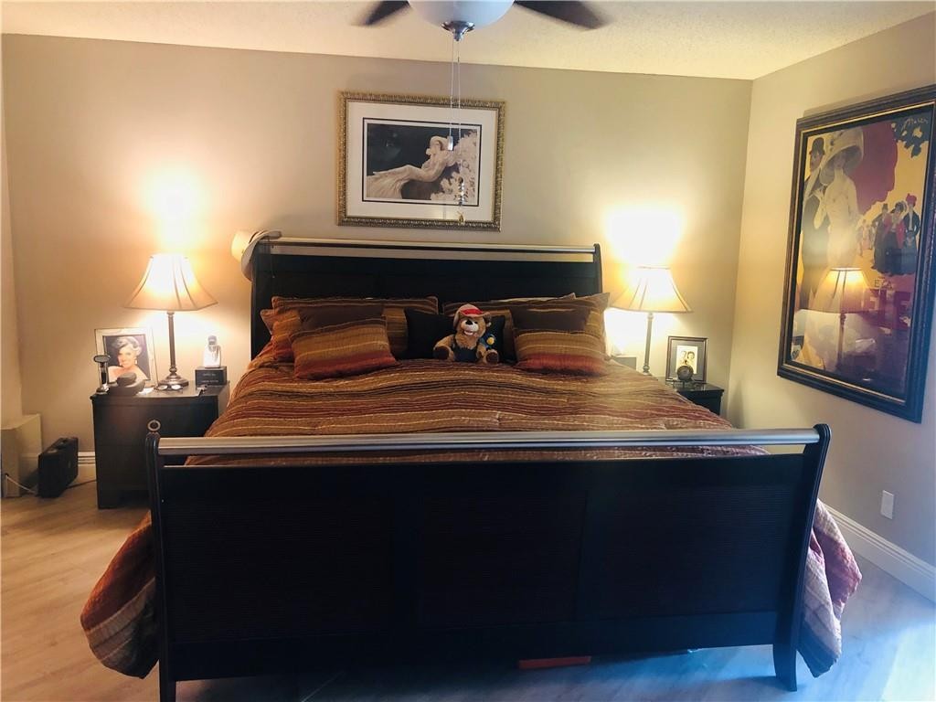 WYNMOOR VILLAGE - Residential