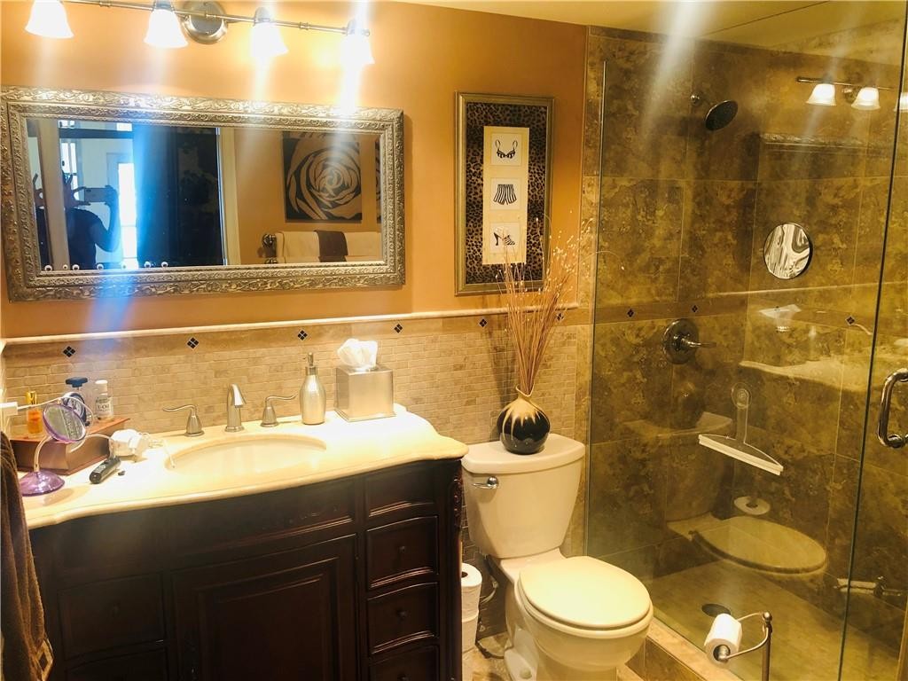 WYNMOOR VILLAGE - Residential