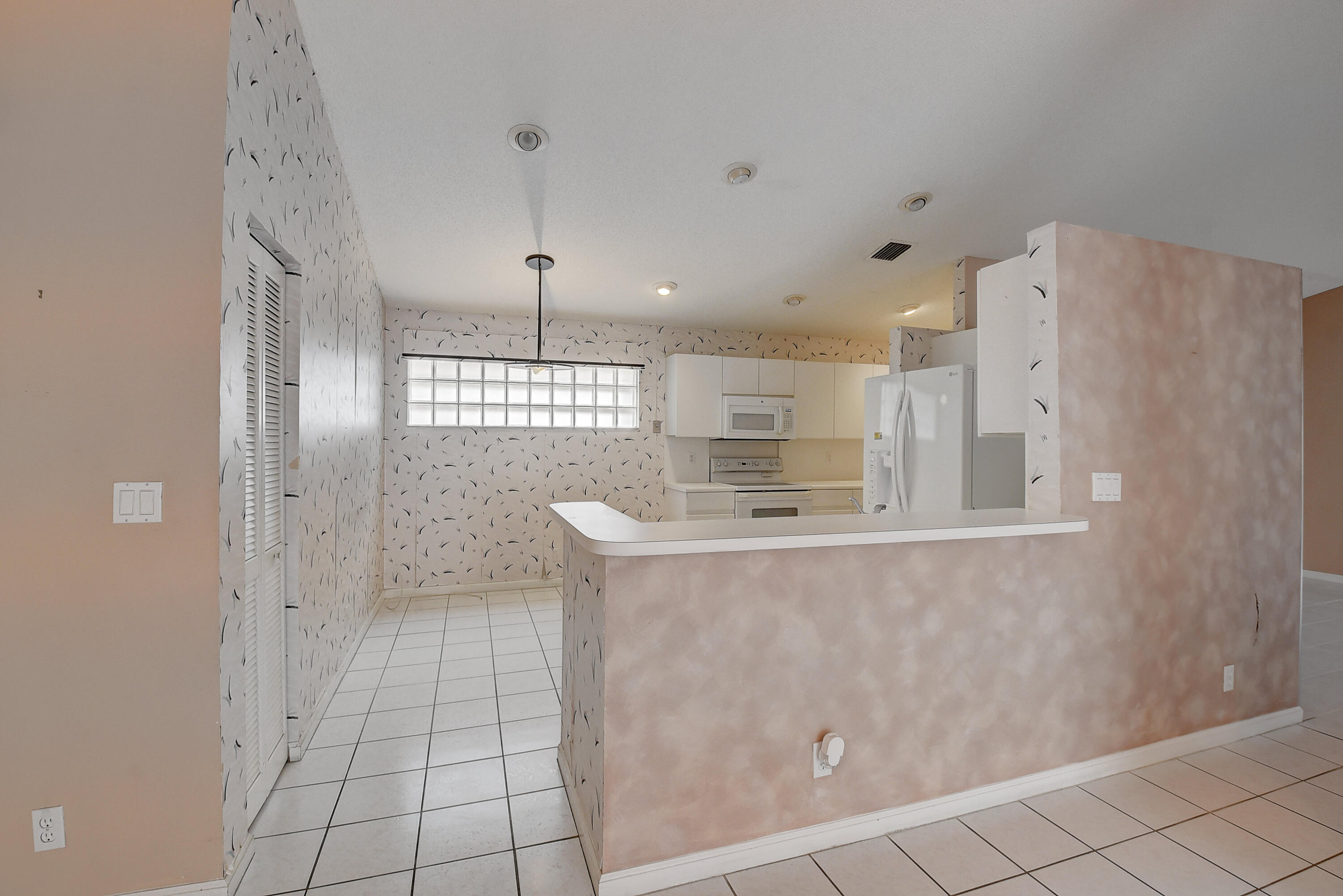 Palm Isles - Residential