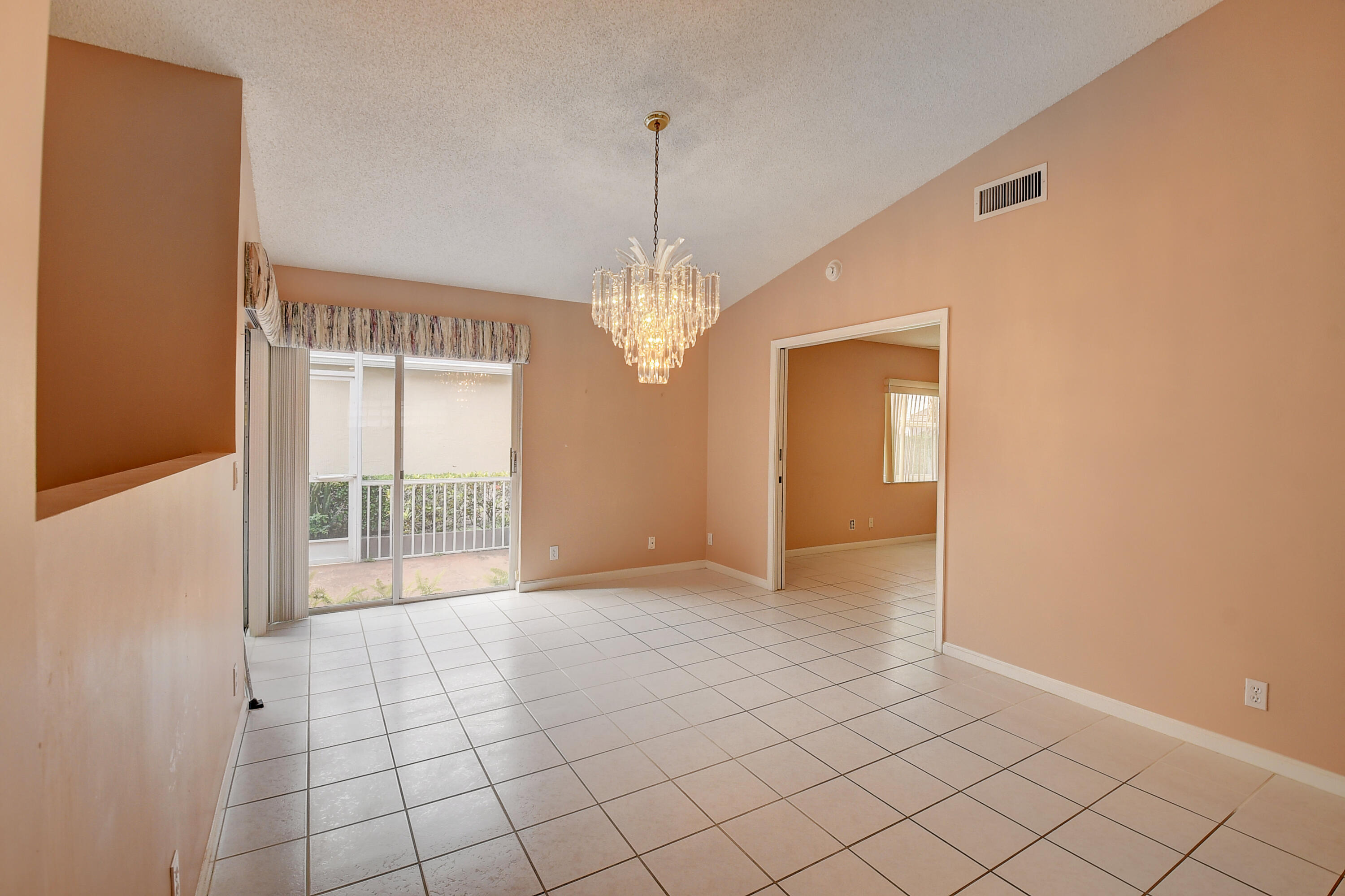 Palm Isles - Residential