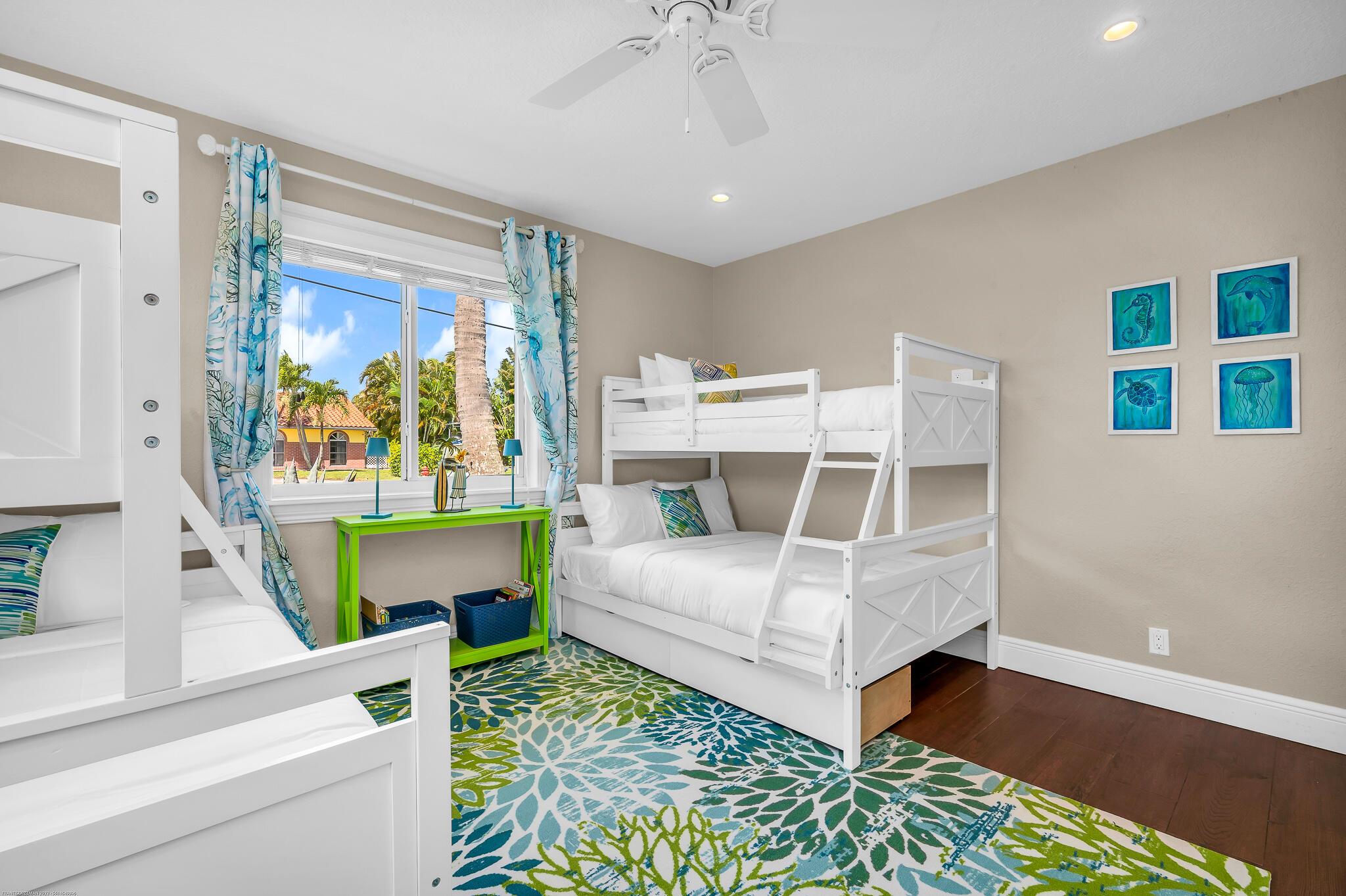 LAKE CLARKE MNR - Residential