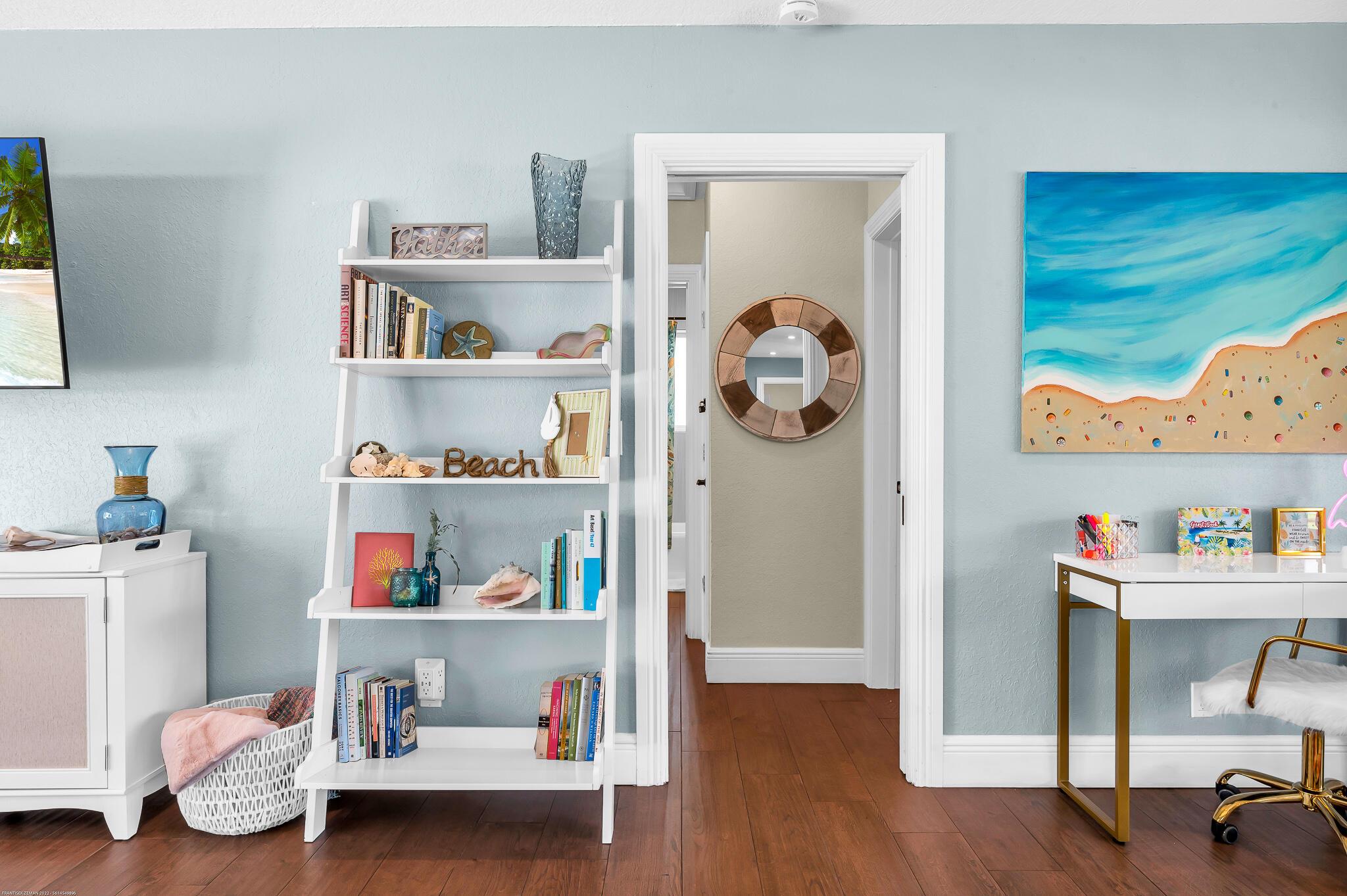 LAKE CLARKE MNR - Residential