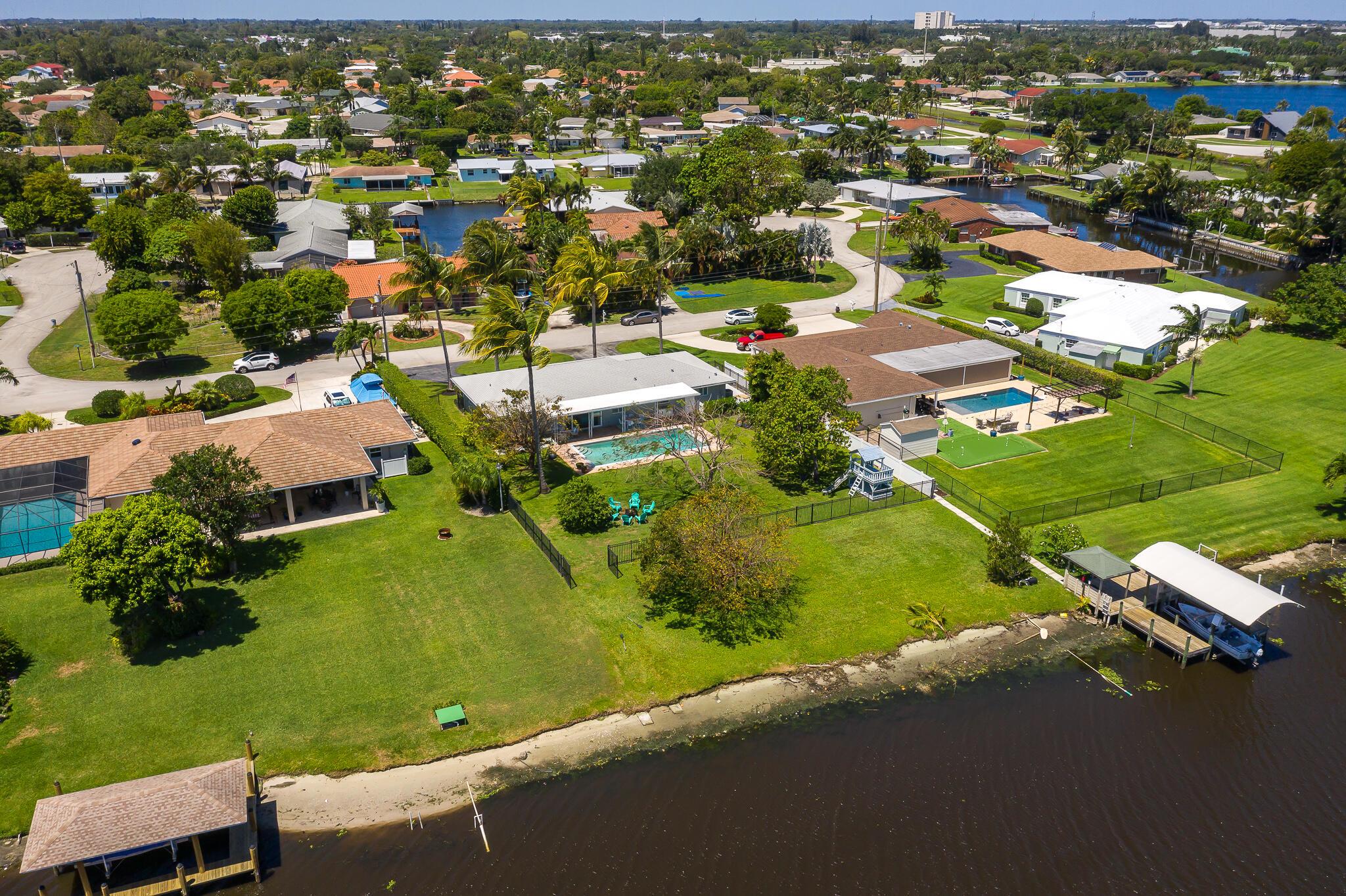 LAKE CLARKE MNR - Residential