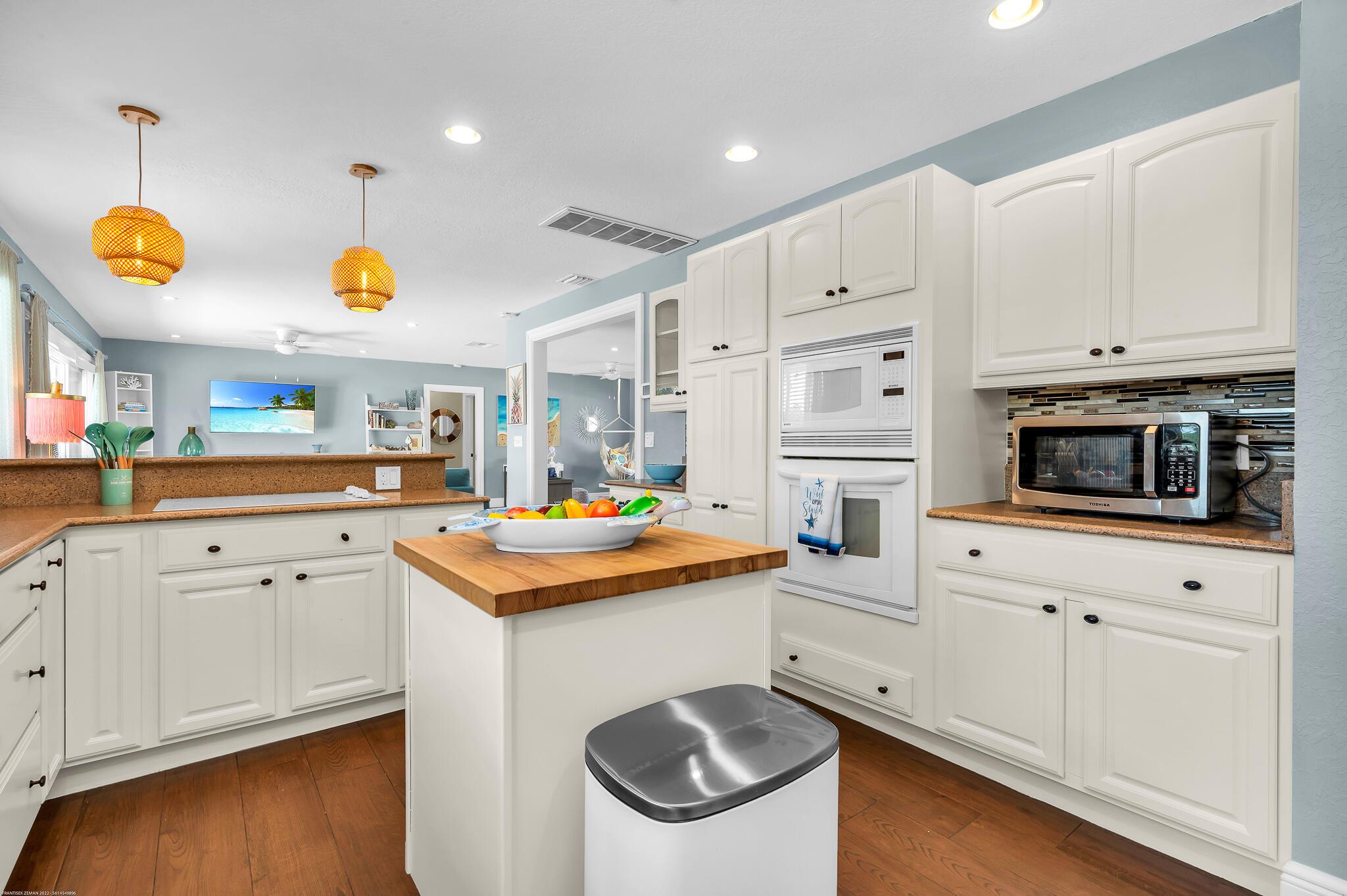 LAKE CLARKE MNR - Residential