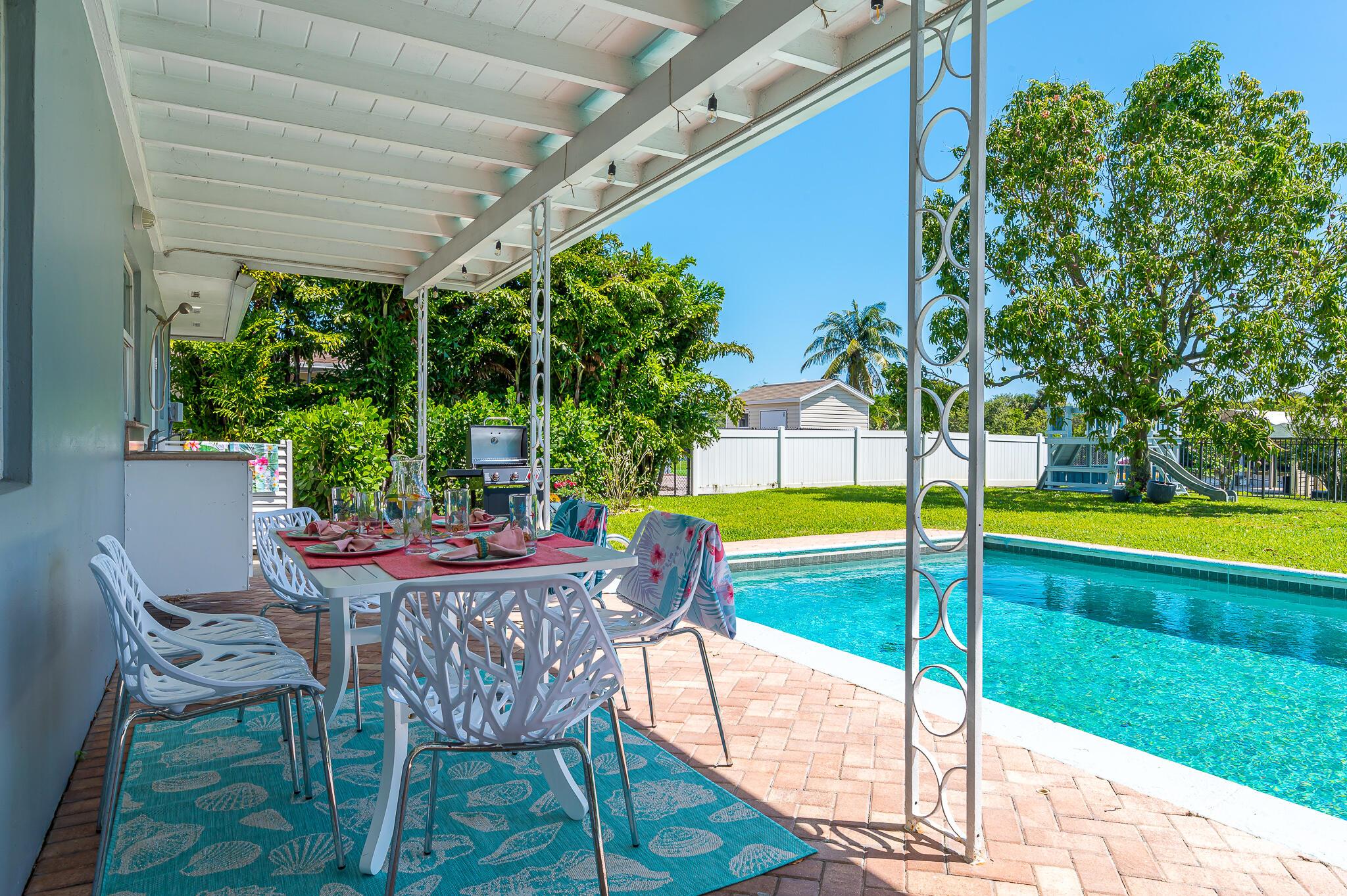 LAKE CLARKE MNR - Residential