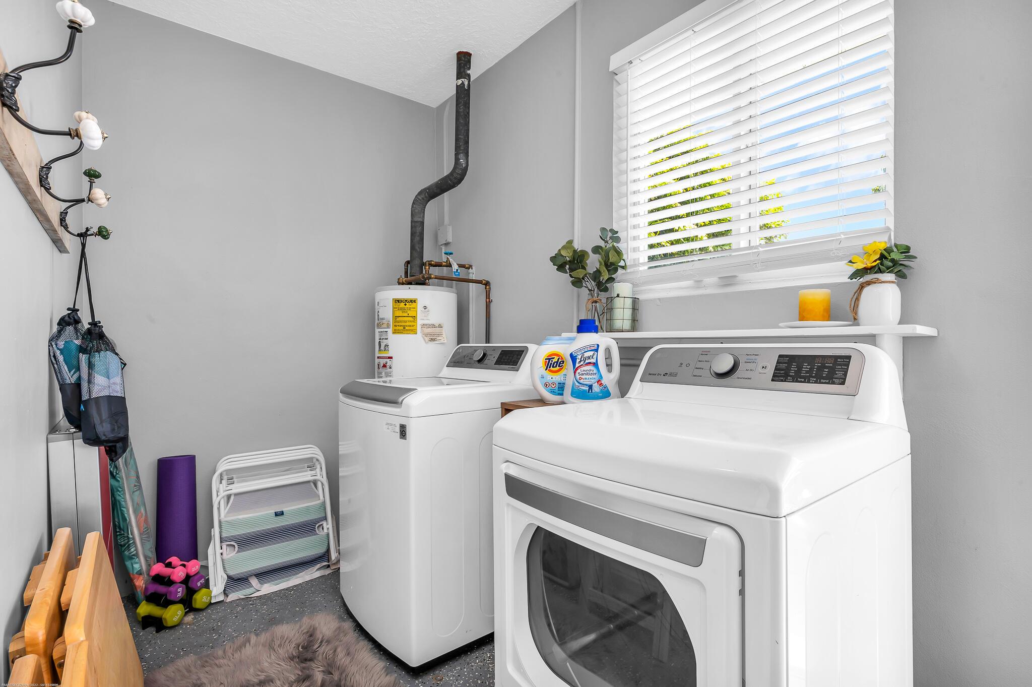 LAKE CLARKE MNR - Residential