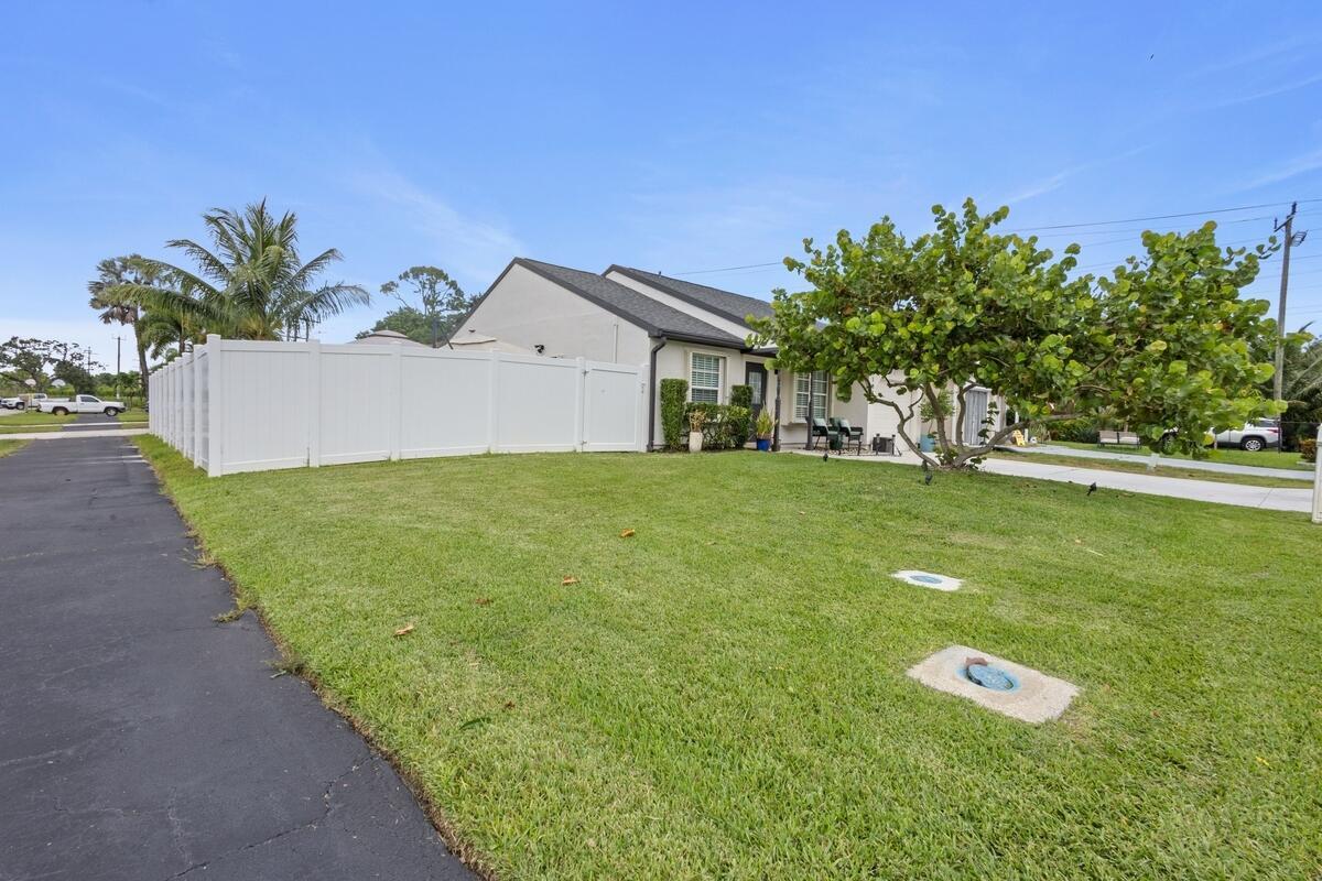 11085 Sacco Drive