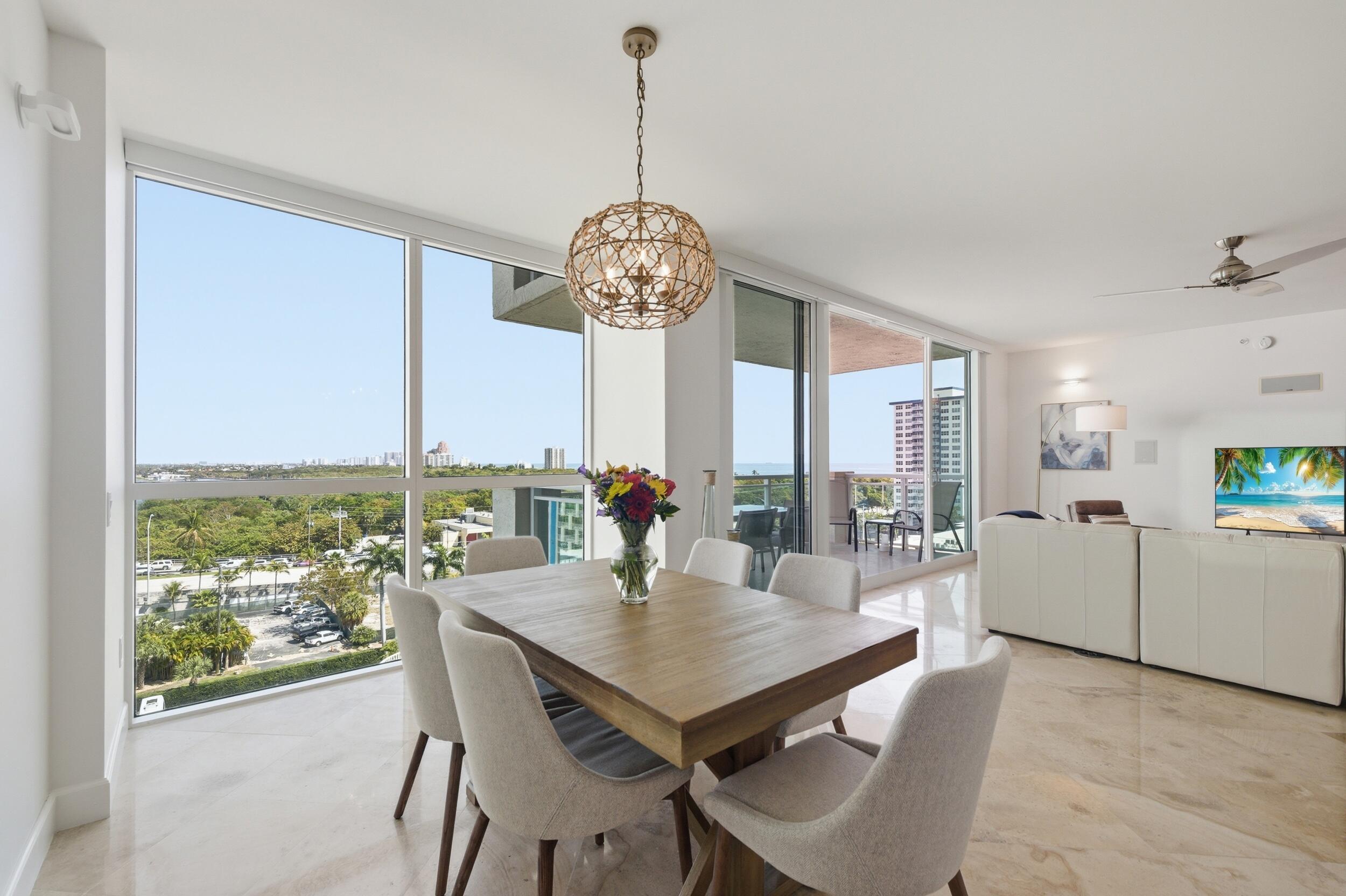 LE CLUB INTERNATIONAL CONDO - Residential