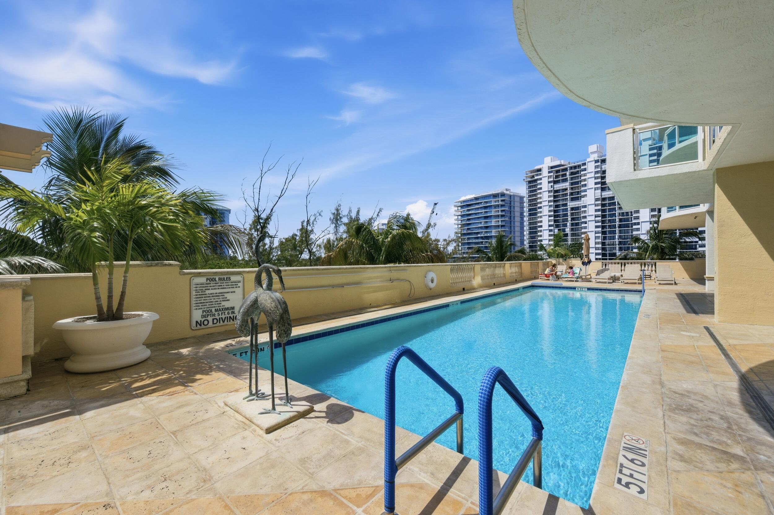 LE CLUB INTERNATIONAL CONDO - Residential