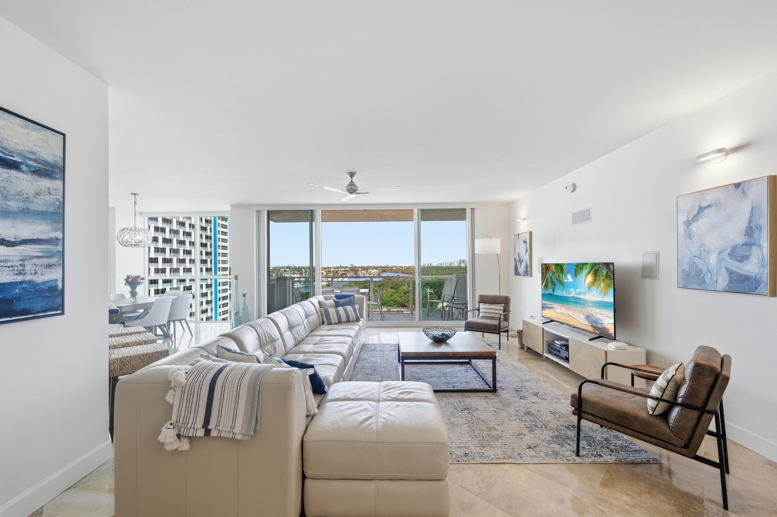 LE CLUB INTERNATIONAL CONDO - Residential