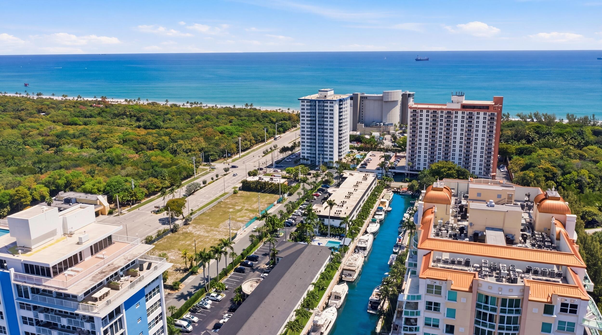 LE CLUB INTERNATIONAL CONDO - Residential