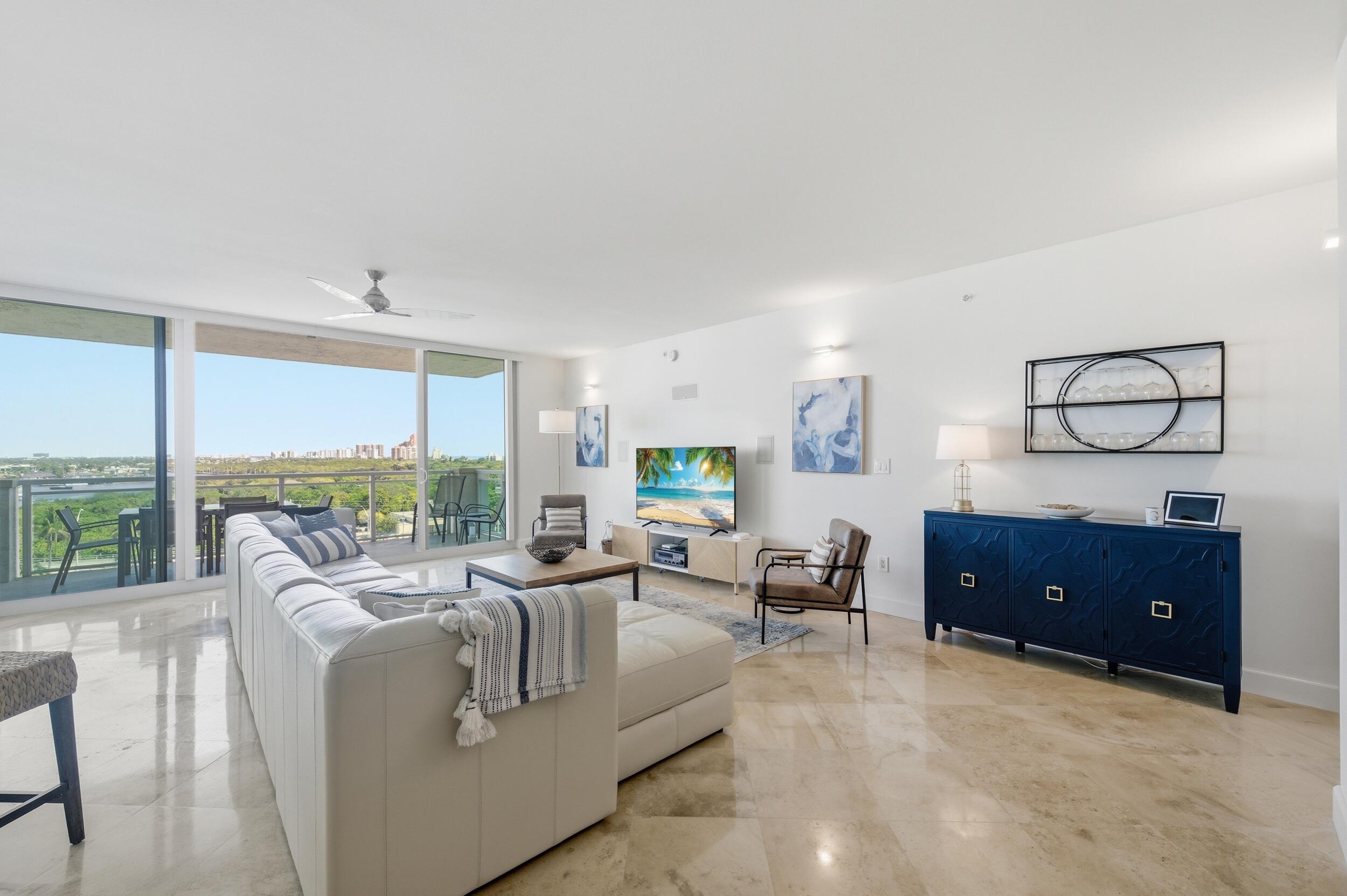 LE CLUB INTERNATIONAL CONDO - Residential