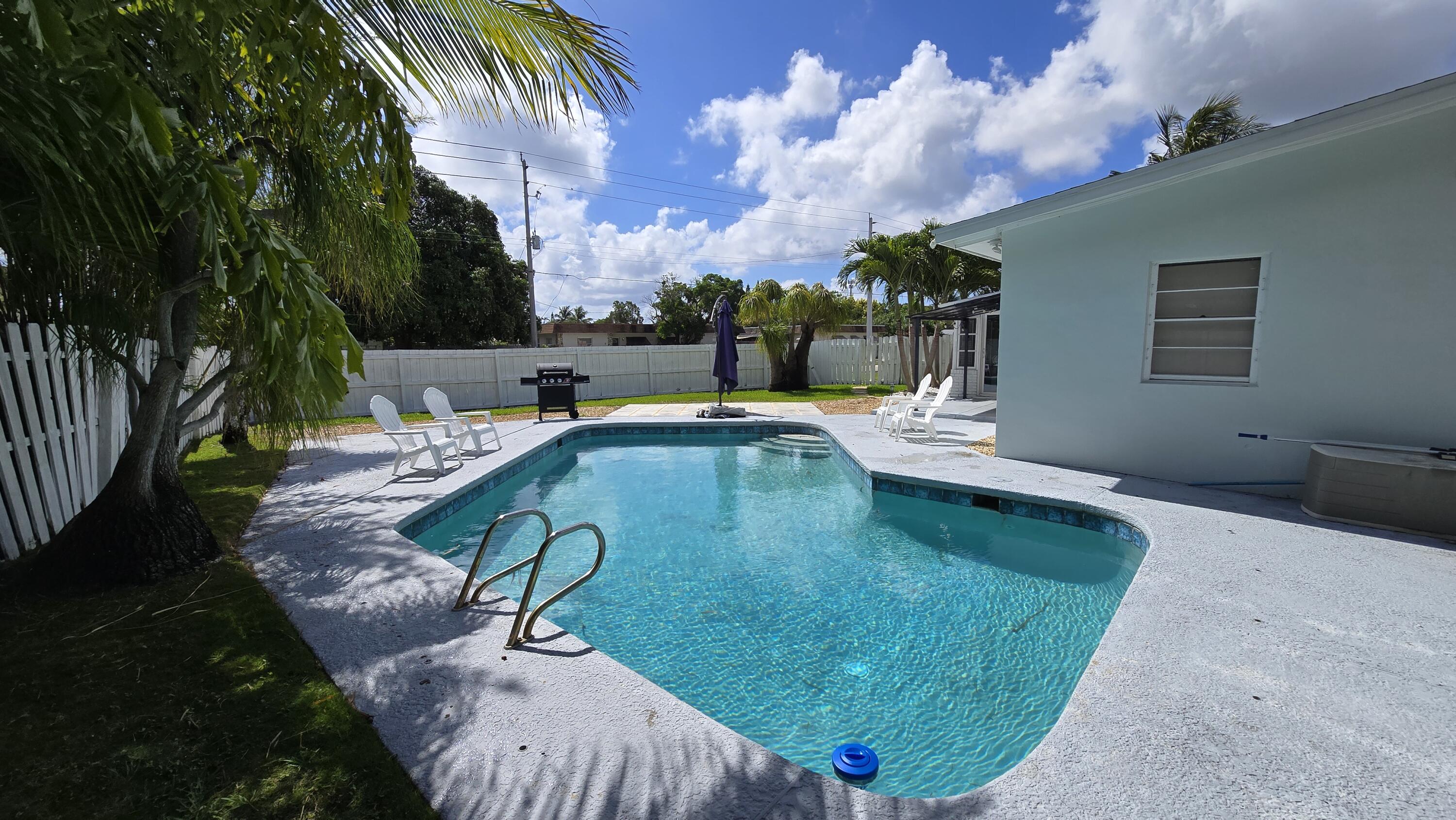 LANTANA HGTS PL 6 IN - Residential Lease